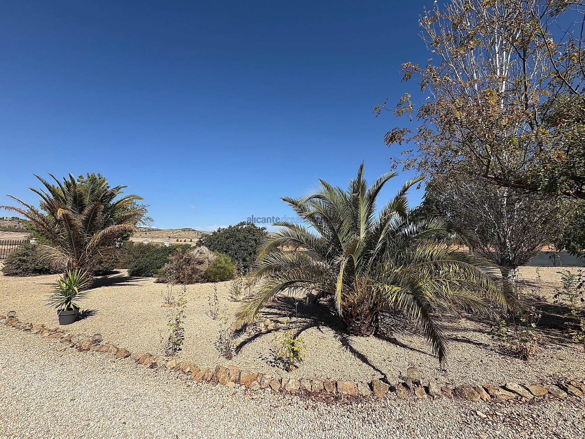 Sold - 3 Bedroom 2 Bathroom Villa in Biar -  - Alicante