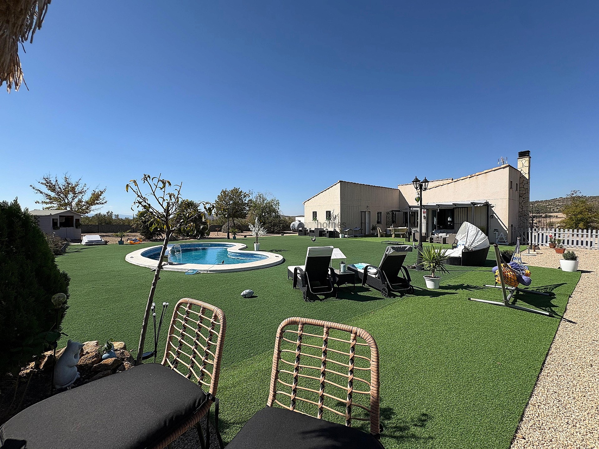 Sold - 3 Bedroom 2 Bathroom Villa in Biar -  - Alicante
