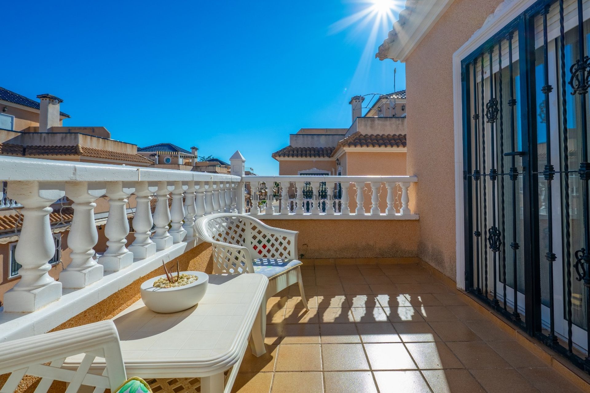 Resale - 2 Bedroom 2 Bathroom Duplex in Orihuela Costa -  - Alicante