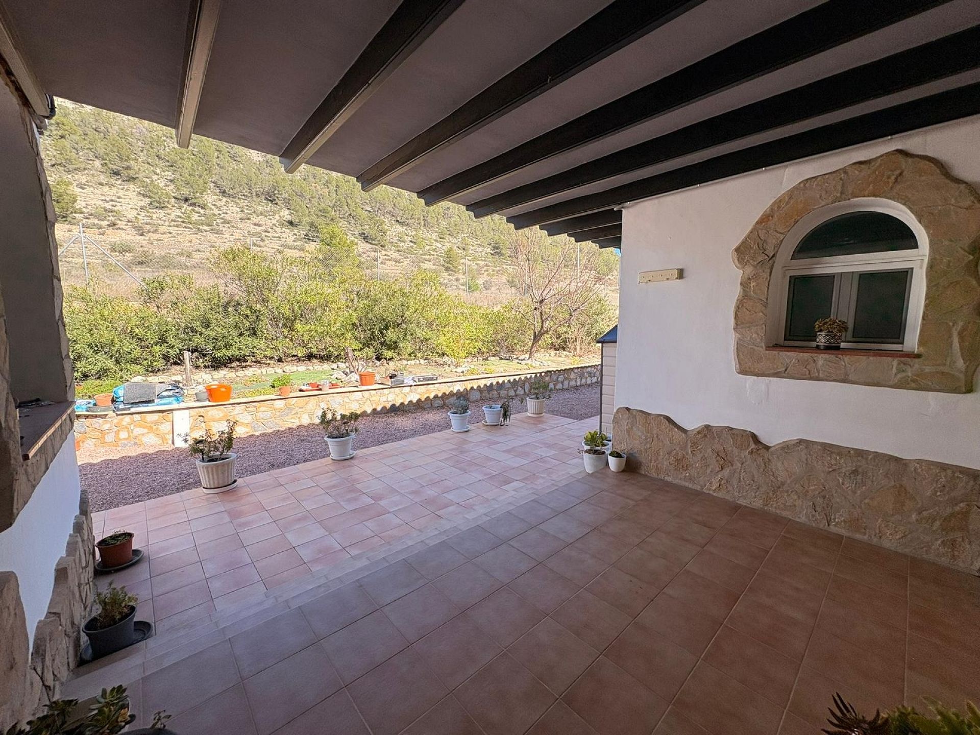 Resale - 4 Bedroom 4 Bathroom Villa in Monóvar -  - Alicante
