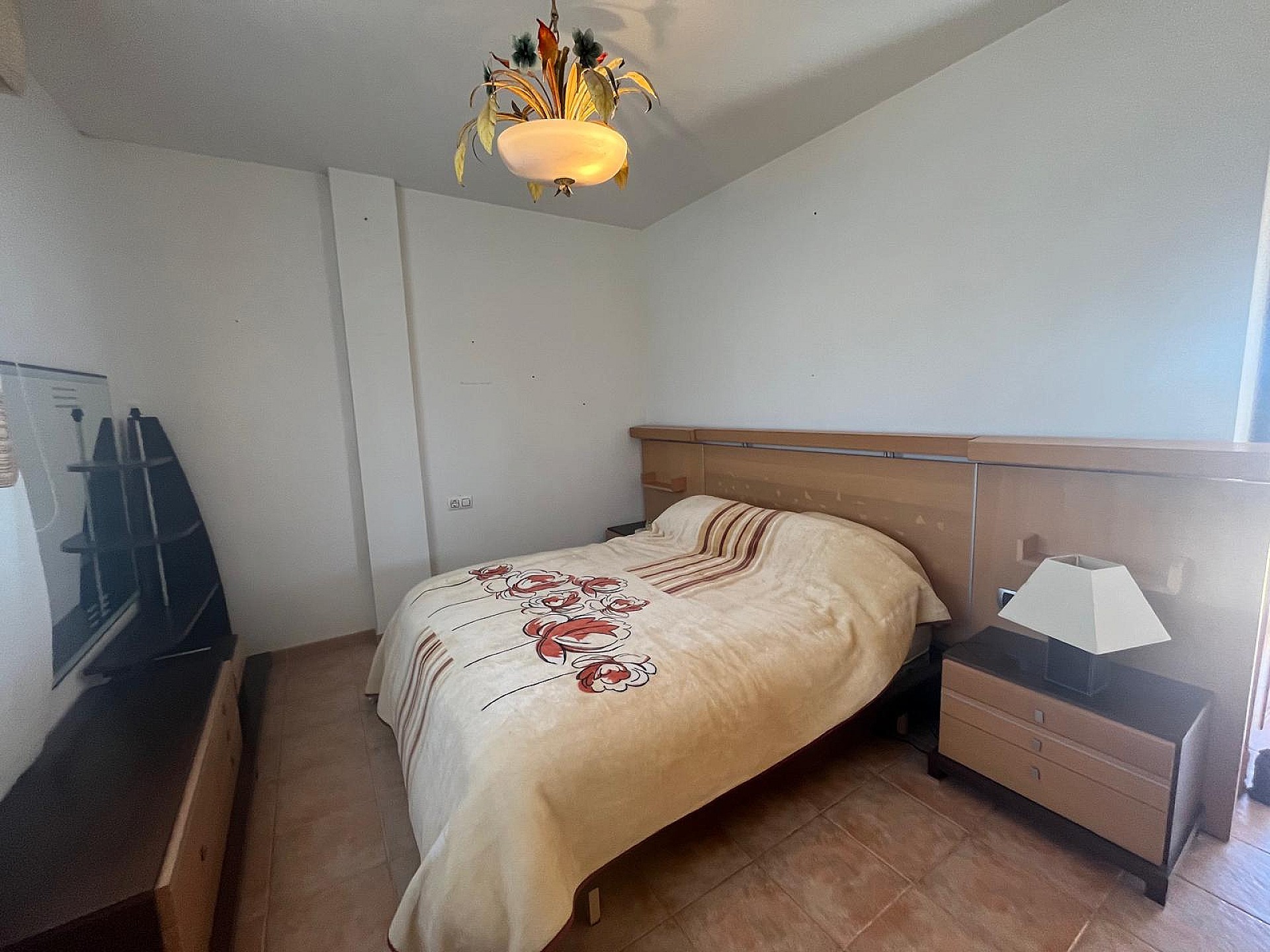 Resale - 4 Bedroom 3 Bathroom Villa in Castalla -  - Alicante