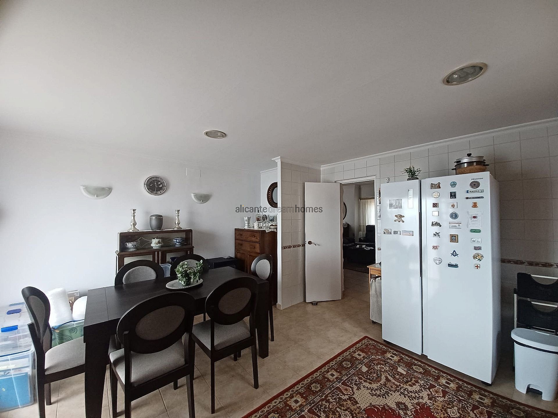 Resale - 3 Bedroom 1 Bathroom Country house in Yecla -  - Murcia