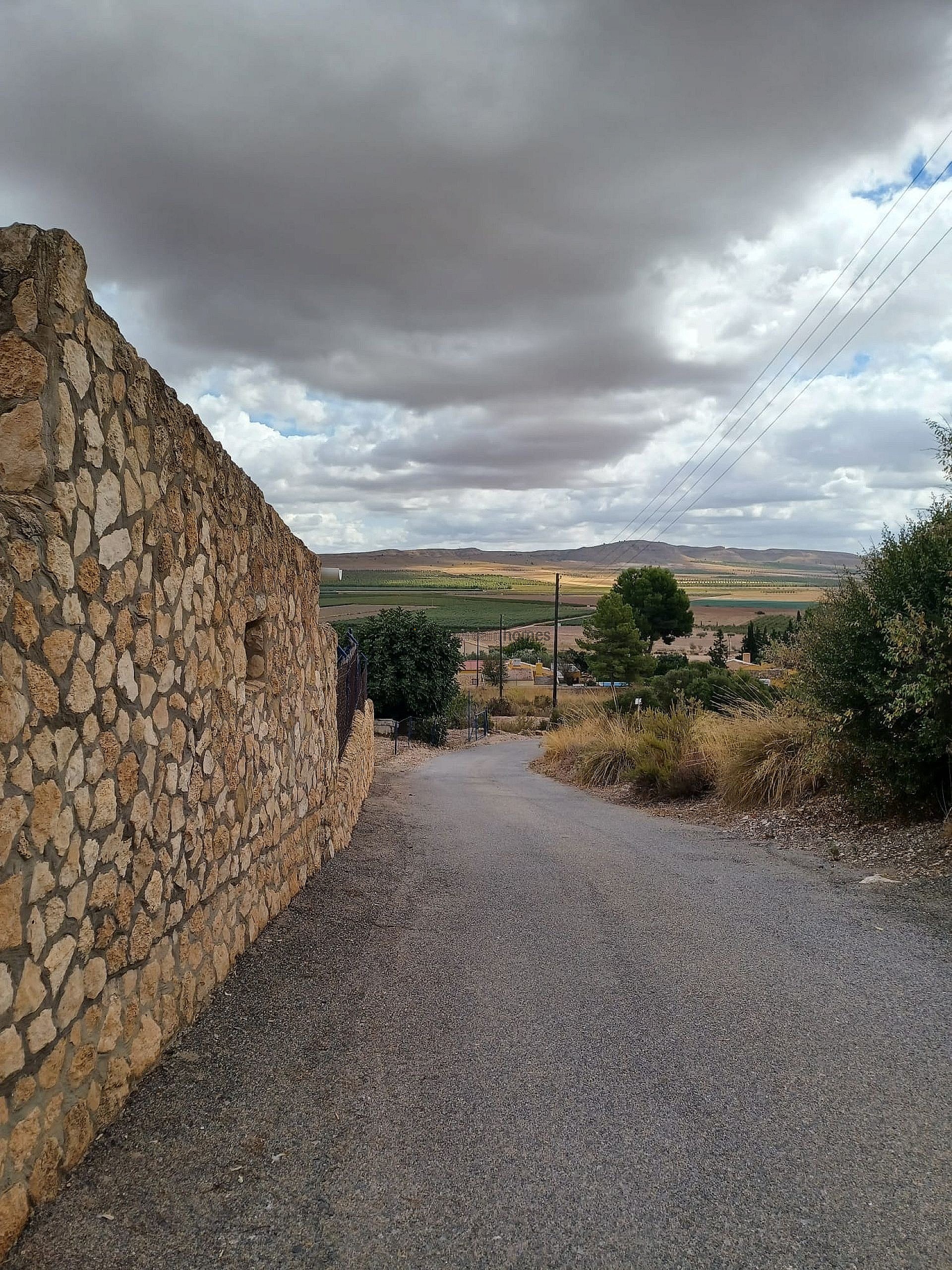 Resale - 3 Bedroom 1 Bathroom Country house in Yecla -  - Murcia