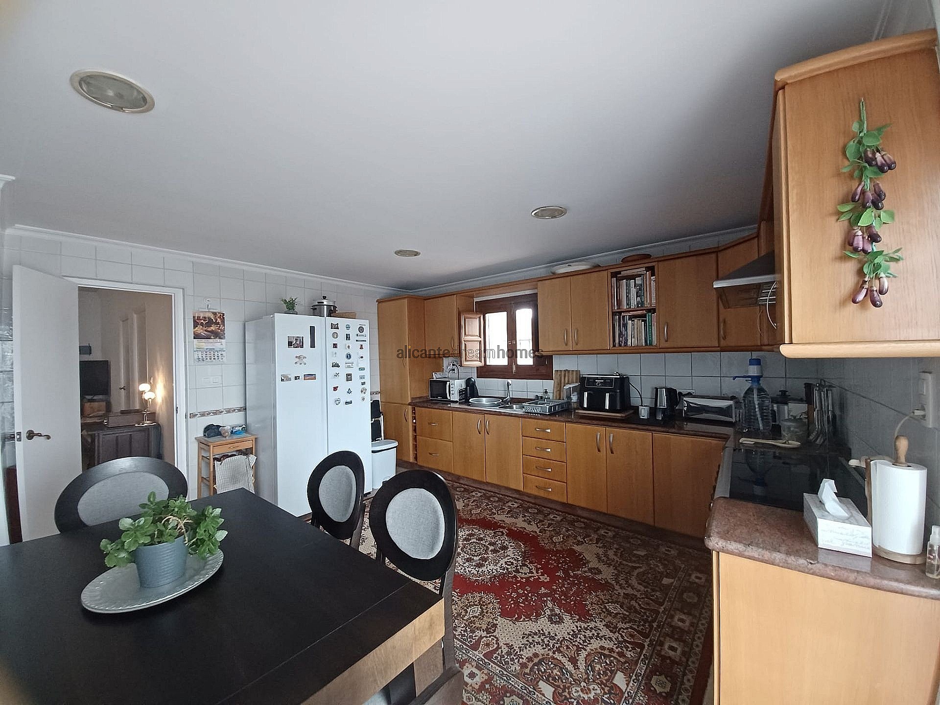 Resale - 3 Bedroom 1 Bathroom Country house in Yecla -  - Murcia