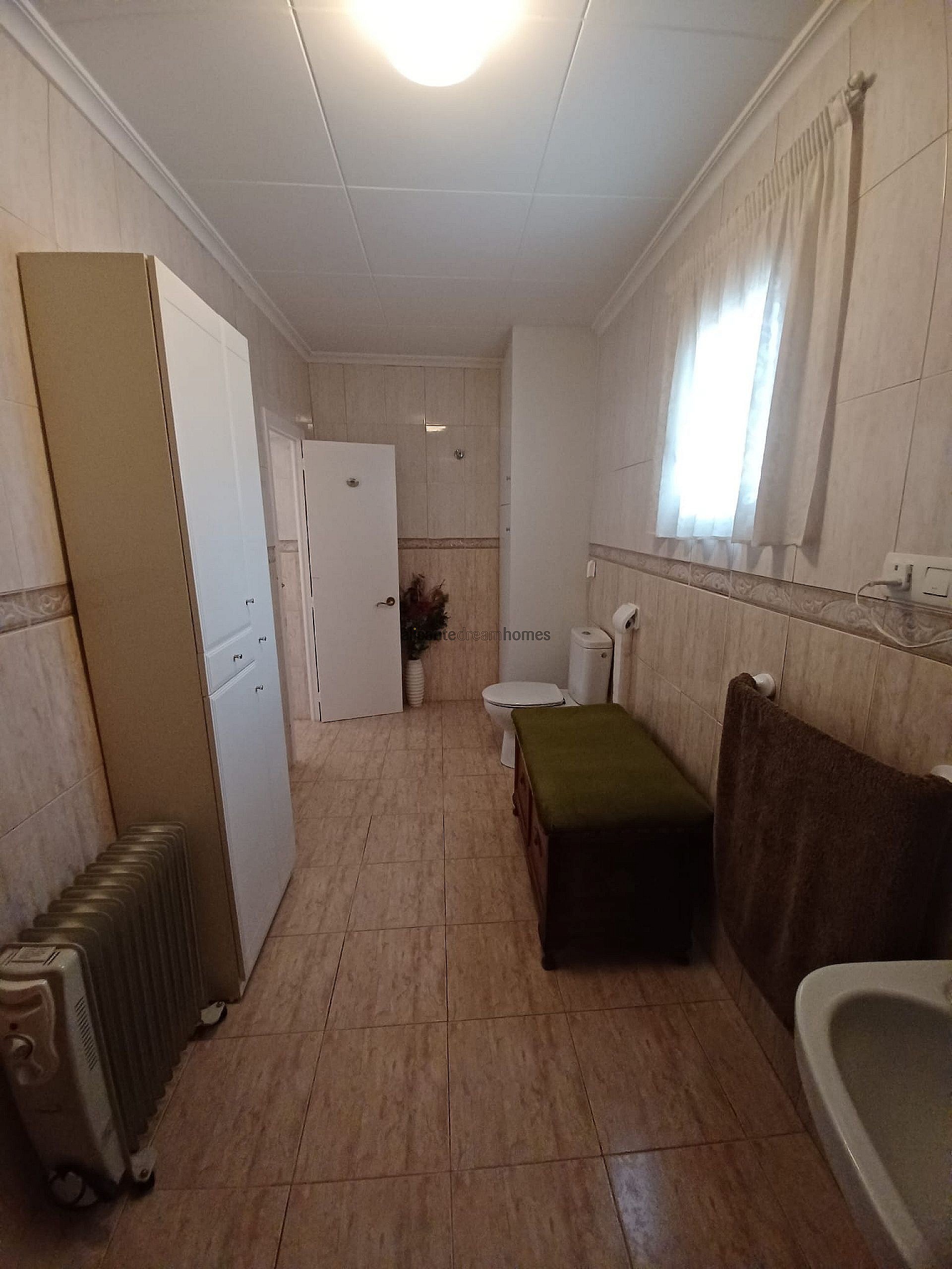 Resale - 3 Bedroom 1 Bathroom Country house in Yecla -  - Murcia