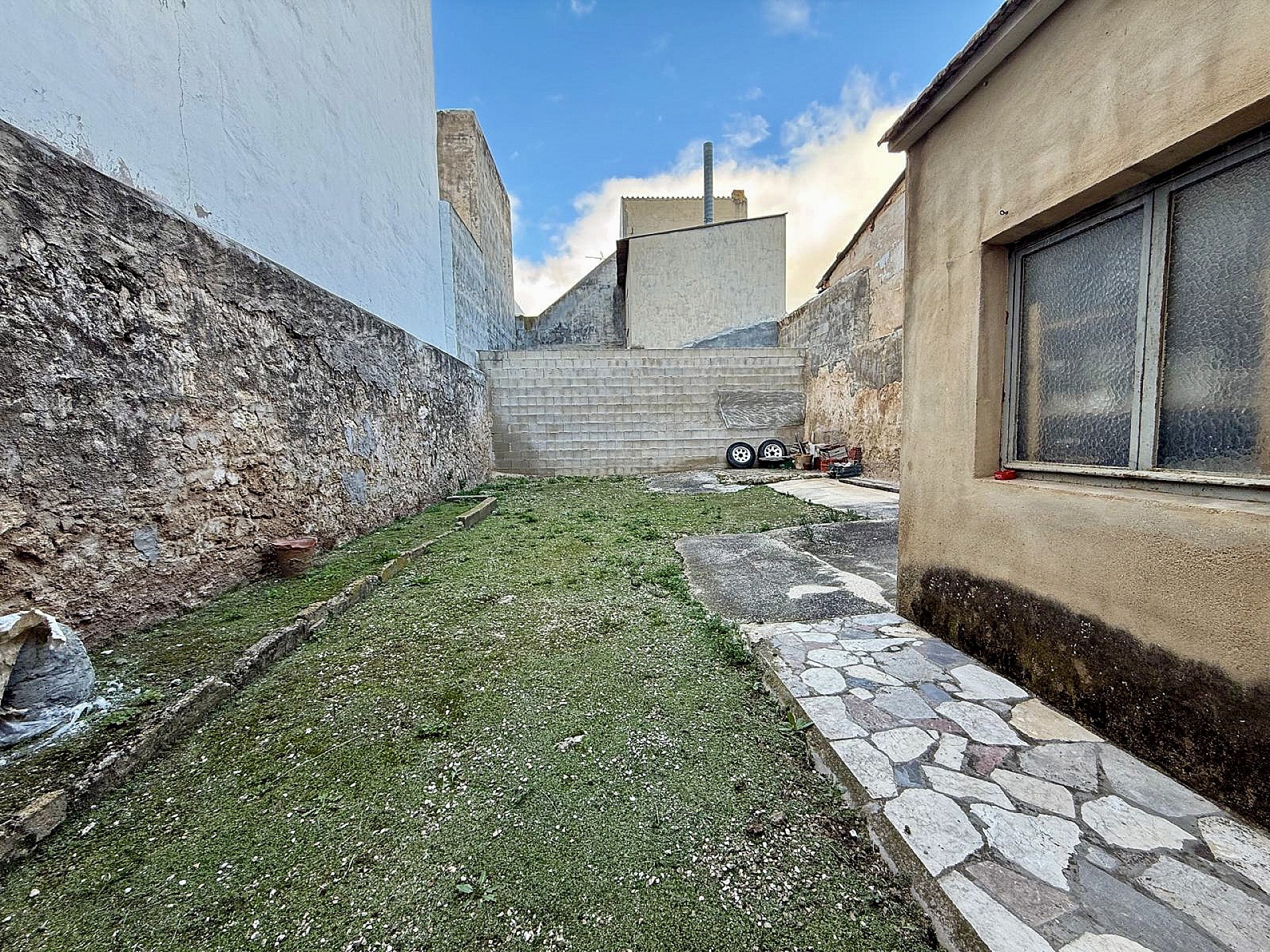Resale - 5 Bedroom 1 Bathroom Townhouse in Pinoso - , Pinoso, Alicante, Spain - Alicante
