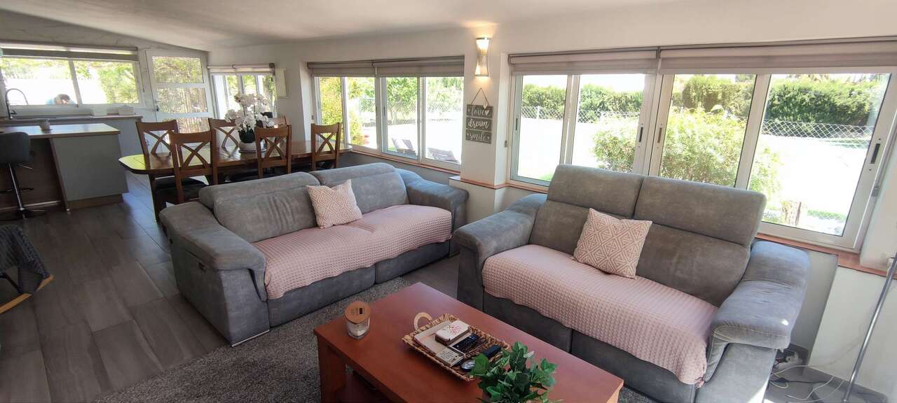 Resale - 4 Bedroom 3 Bathroom Villa in Sax - , Sax, Alicante, Spain - Alicante