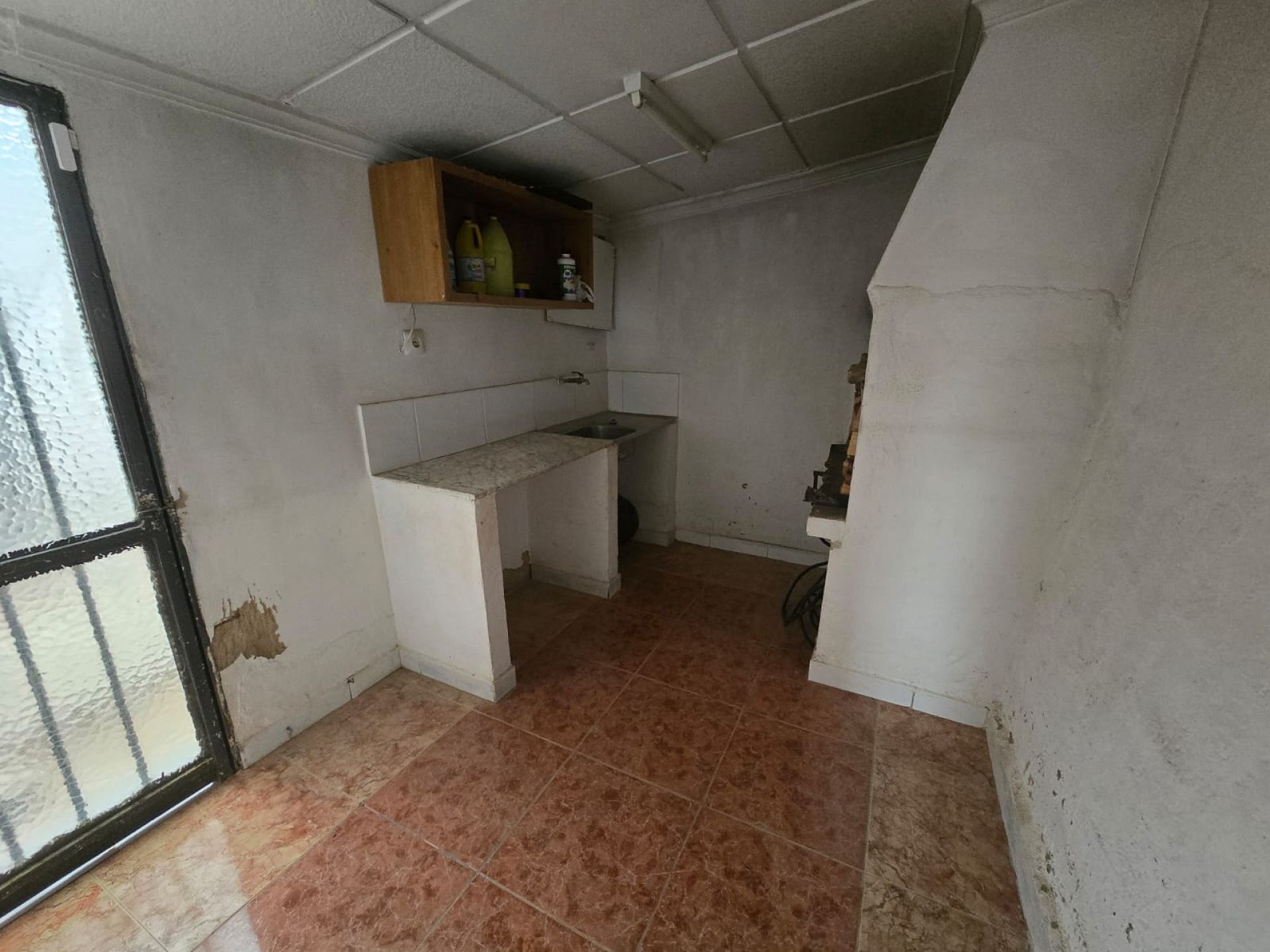 Resale - 4 Bedroom 2 Bathroom Country house in Yecla -  - Murcia
