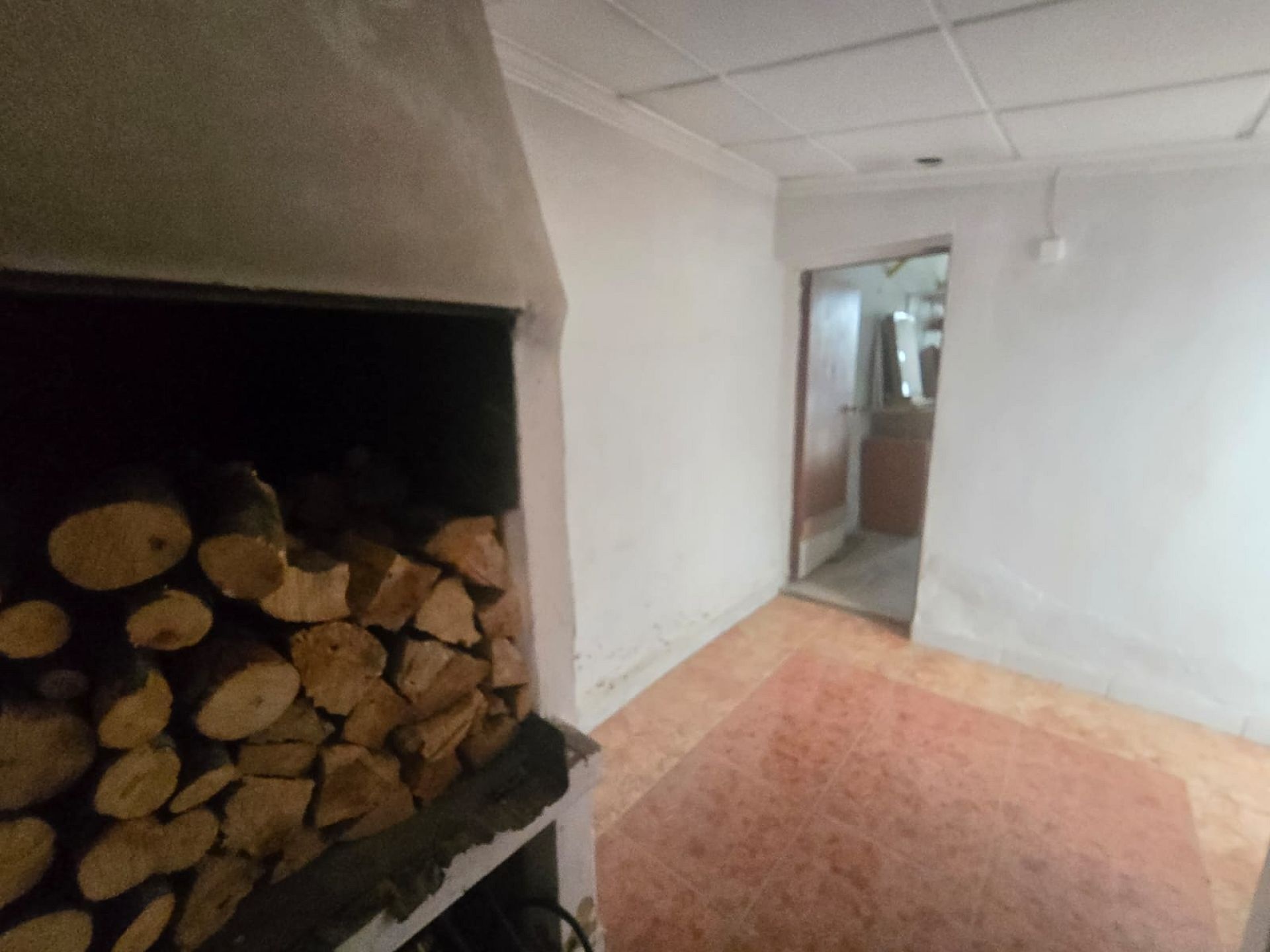 Resale - 4 Bedroom 2 Bathroom Country house in Yecla -  - Murcia