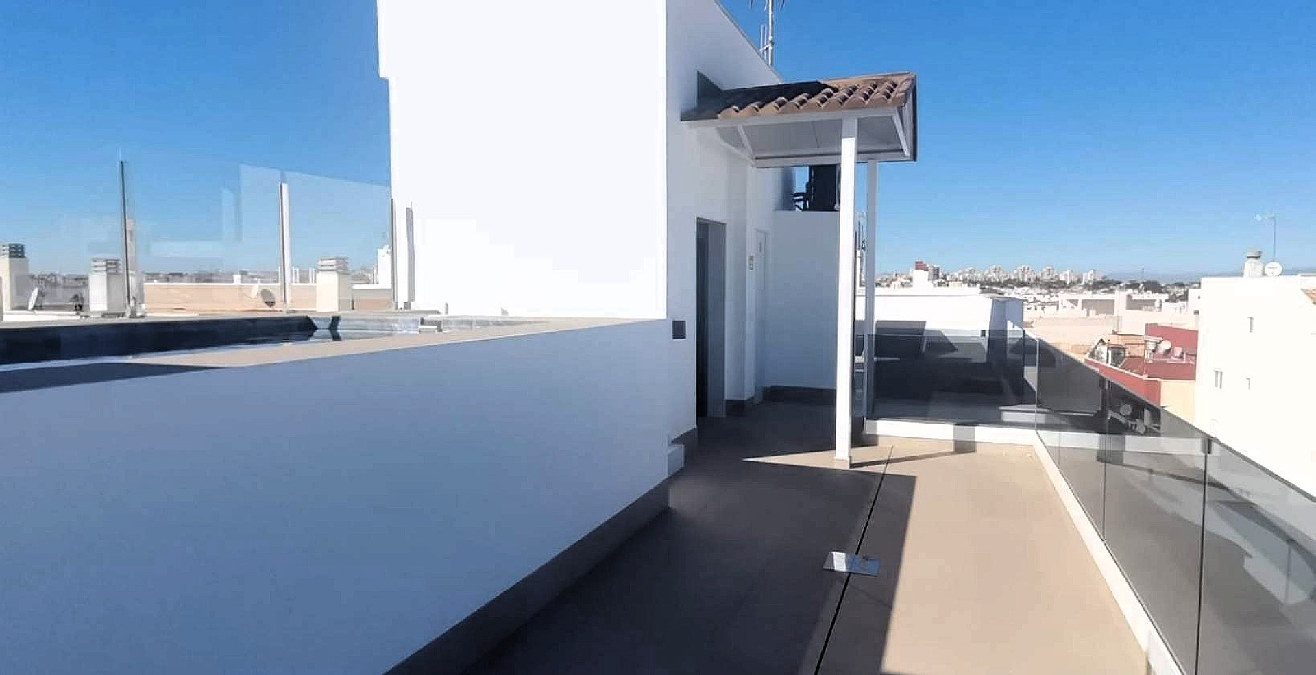 Resale - 1 Bedroom 1 Bathroom Apartment in Torrevieja - , Torrevieja, Alicante, Spain - Alicante