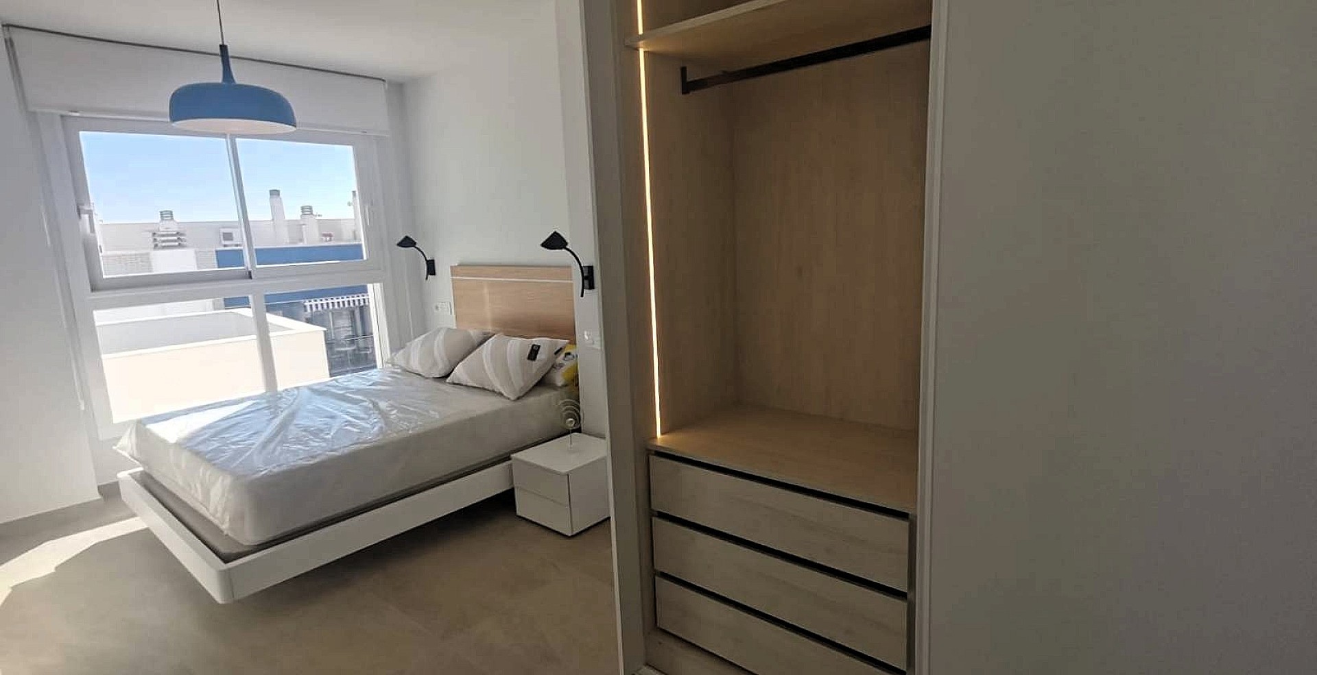 Resale - 1 Bedroom 1 Bathroom Apartment in Torrevieja - , Torrevieja, Alicante, Spain - Alicante