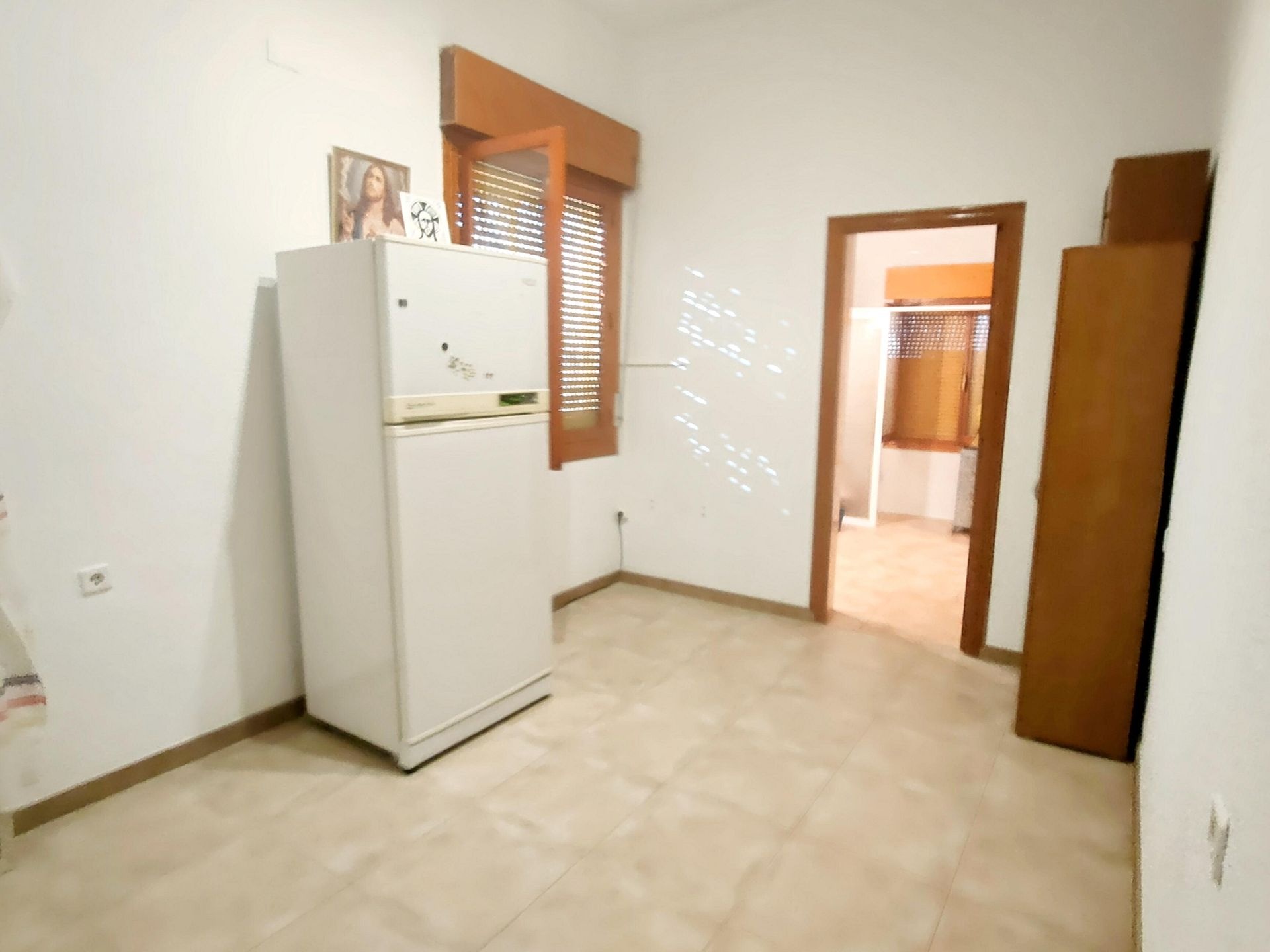 Resale - 6 Bedroom 4 Bathroom Villa in Aspe -  - Alicante