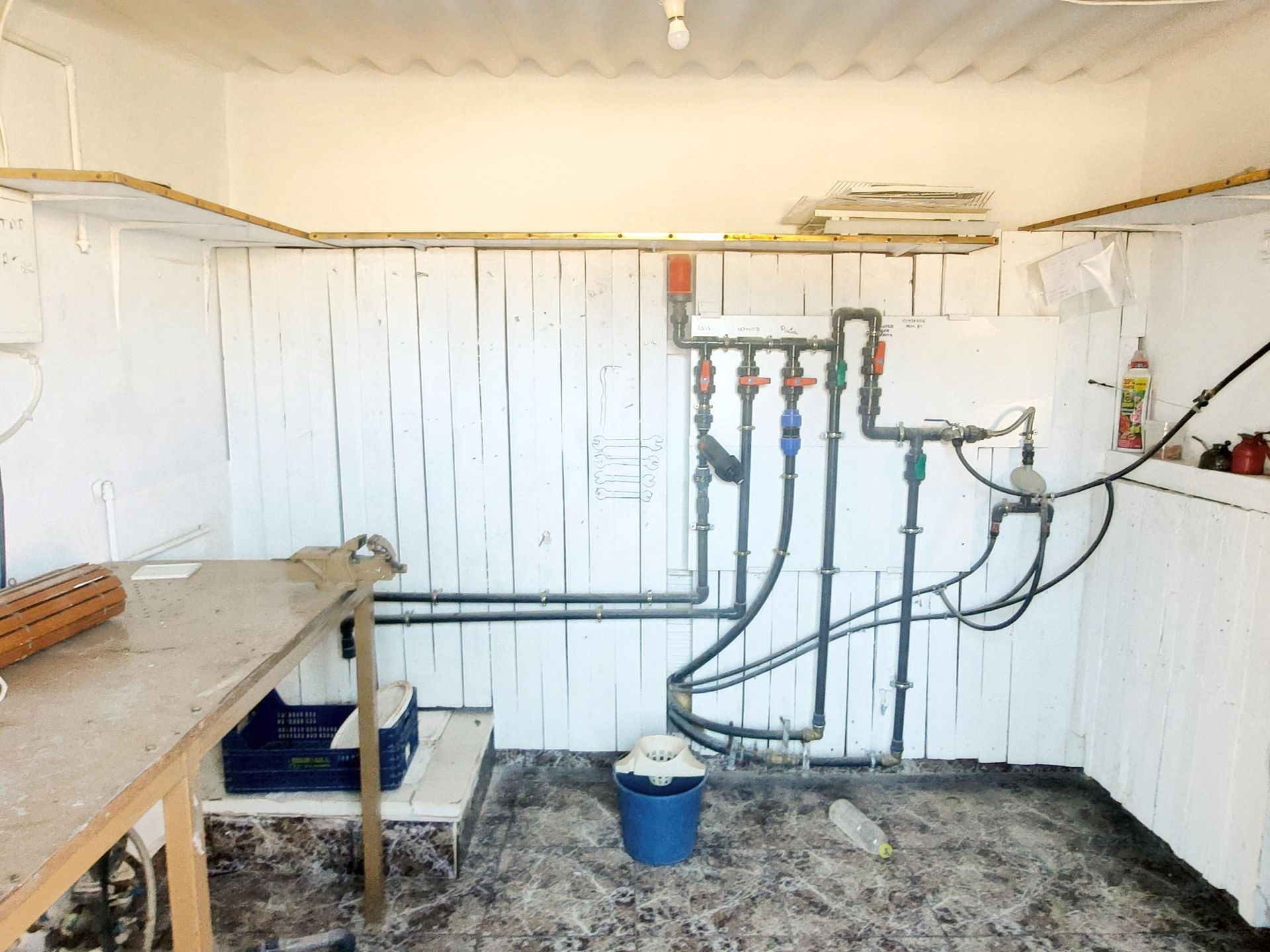 Resale - 6 Bedroom 4 Bathroom Villa in Aspe -  - Alicante