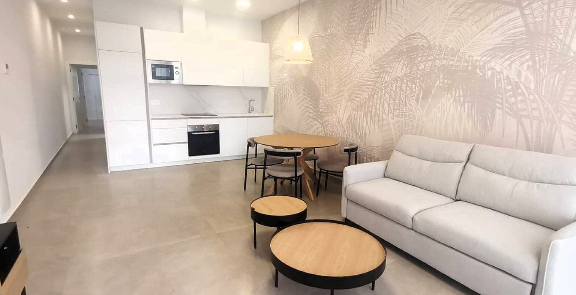 Resale - 2 Bedroom 2 Bathroom Apartment in Torrevieja -  - Alicante