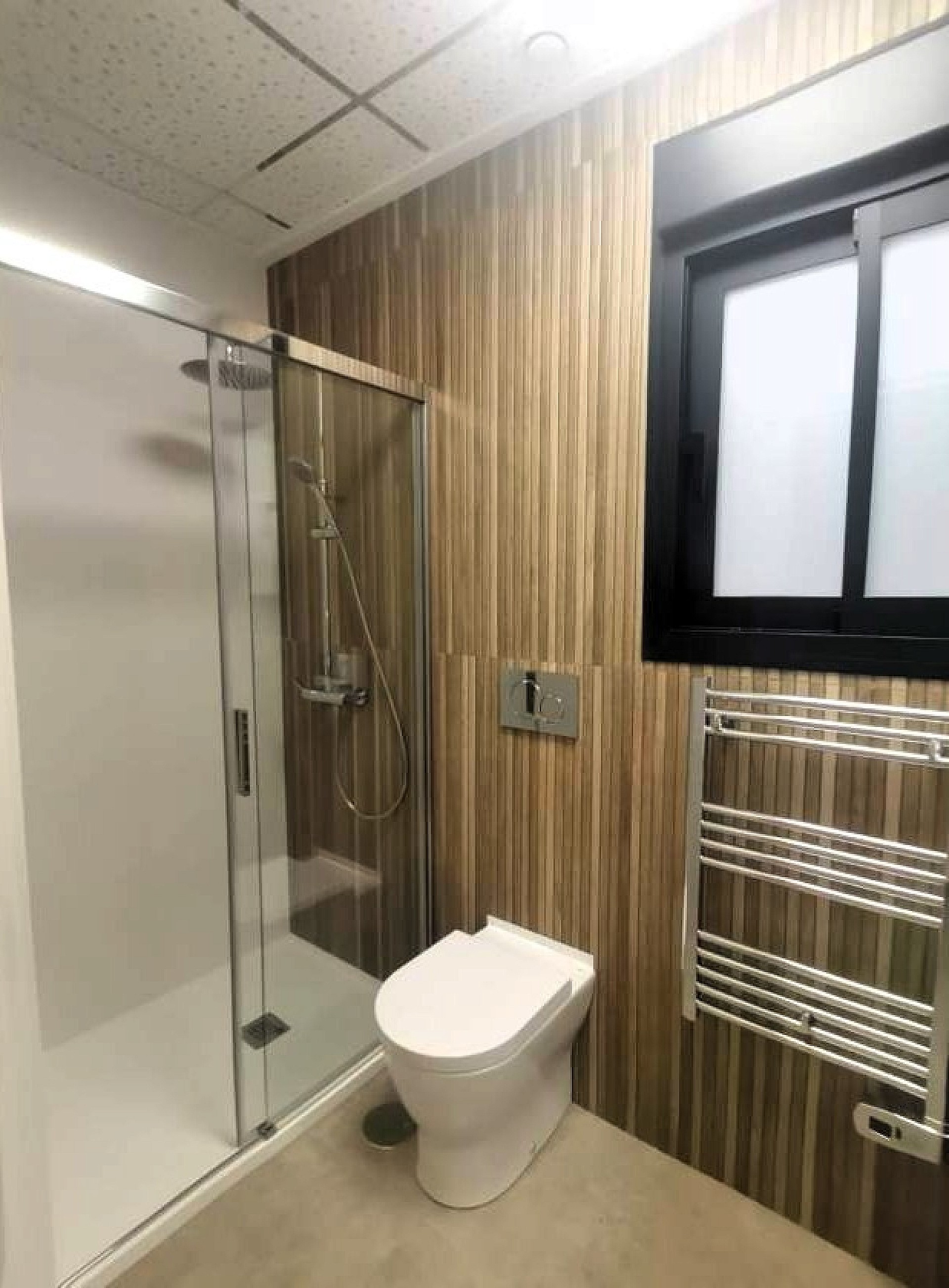 Resale - 2 Bedroom 2 Bathroom Apartment in Torrevieja -  - Alicante