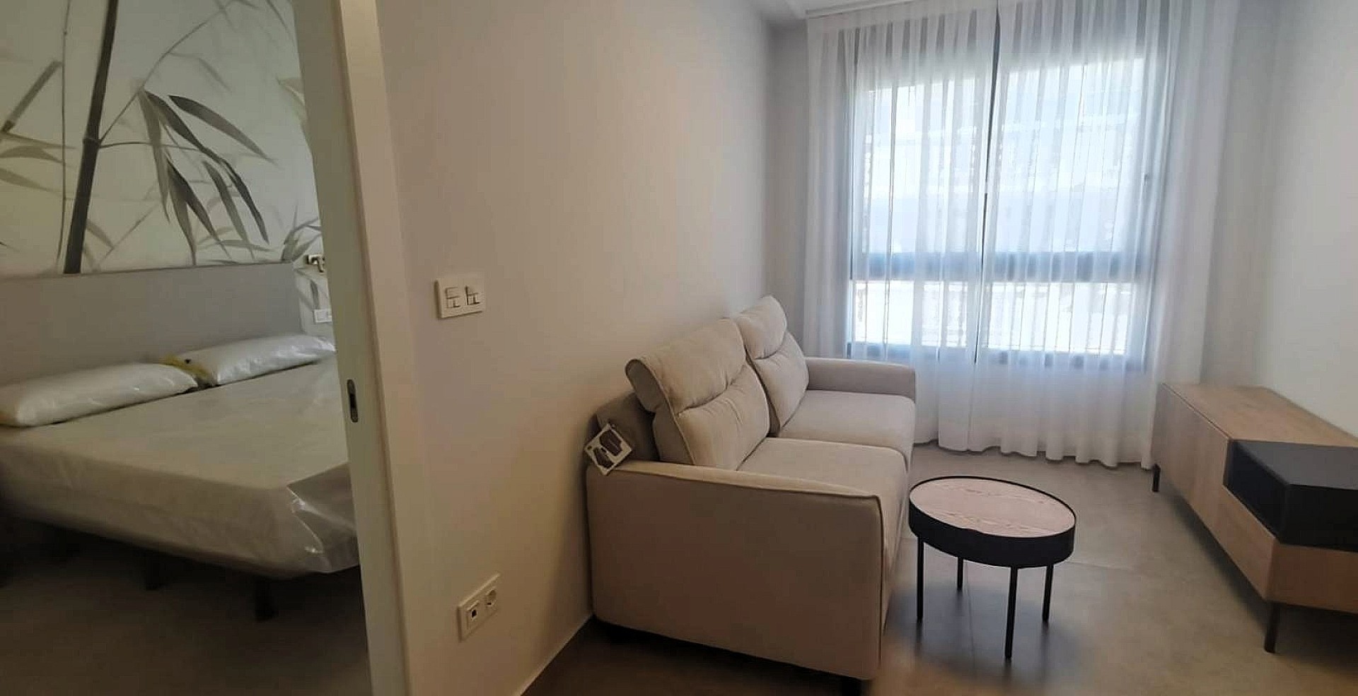 Resale - 1 Bedroom 1 Bathroom Apartment in Torrevieja -  - Alicante