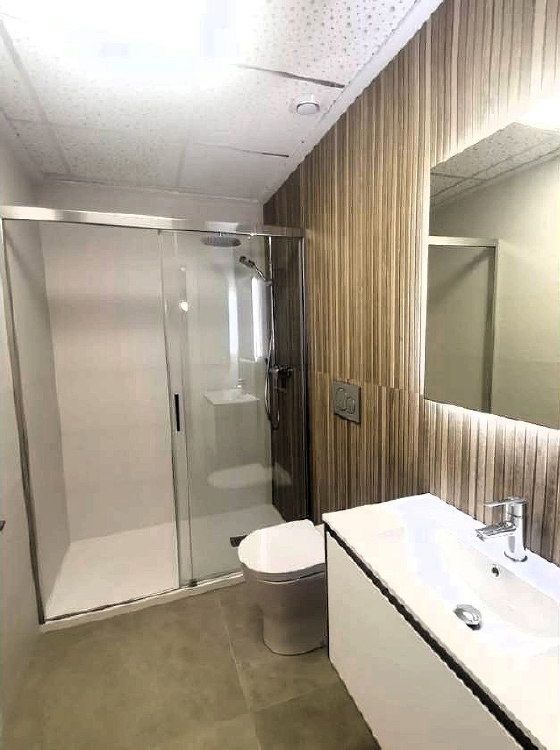 Resale - 1 Bedroom 1 Bathroom Apartment in Torrevieja -  - Alicante