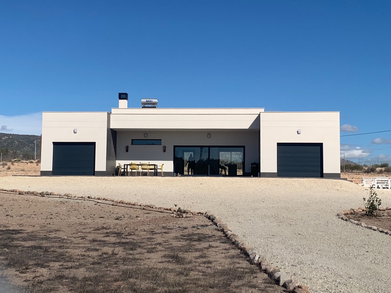 Resale - 4 Bedroom 3 Bathroom Villa in Pinoso - , Pinoso, Alicante, Spain - Alicante