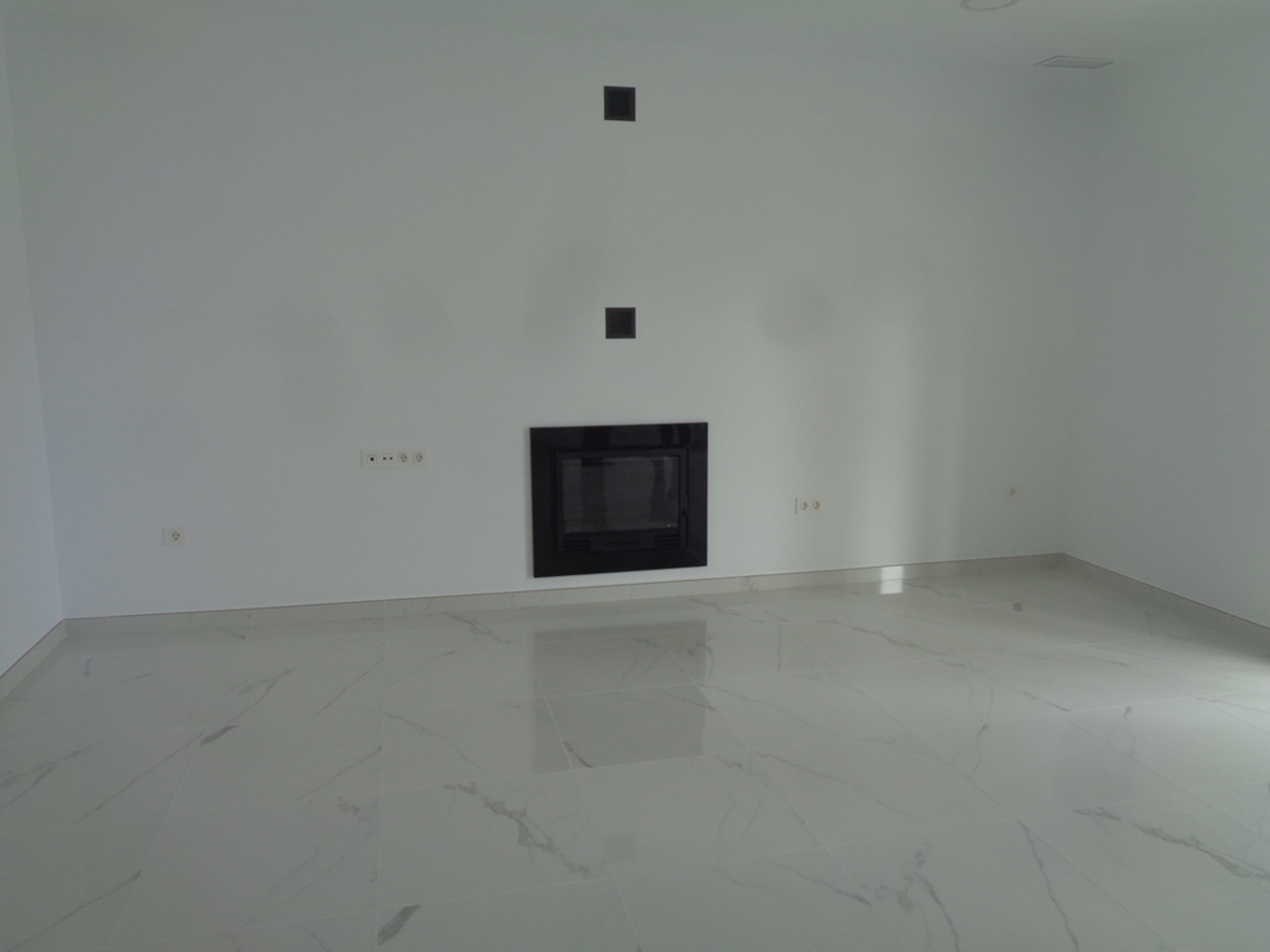 Resale - 4 Bedroom 3 Bathroom Villa in Pinoso - , Pinoso, Alicante, Spain - Alicante