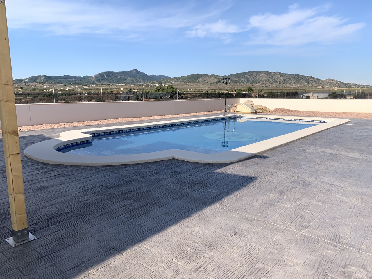 Resale - 4 Bedroom 3 Bathroom Villa in Pinoso - , Pinoso, Alicante, Spain - Alicante