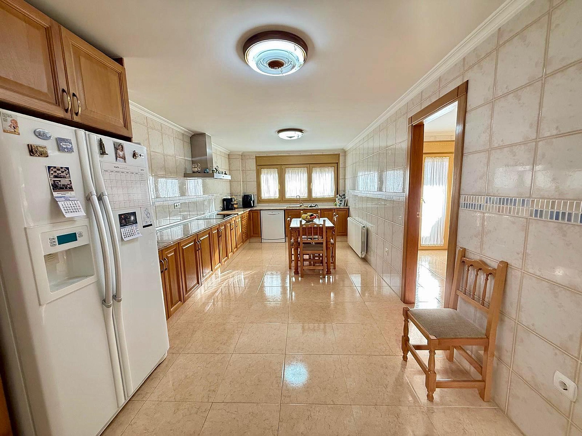 Resale - 5 Bedroom 3 Bathroom Townhouse in Pinoso -  - Alicante