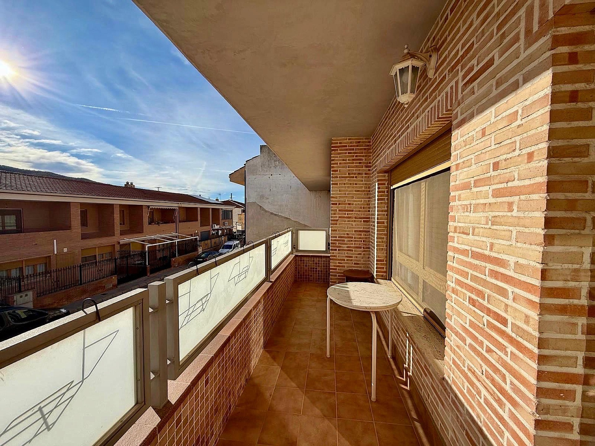 Resale - 5 Bedroom 3 Bathroom Townhouse in Pinoso -  - Alicante
