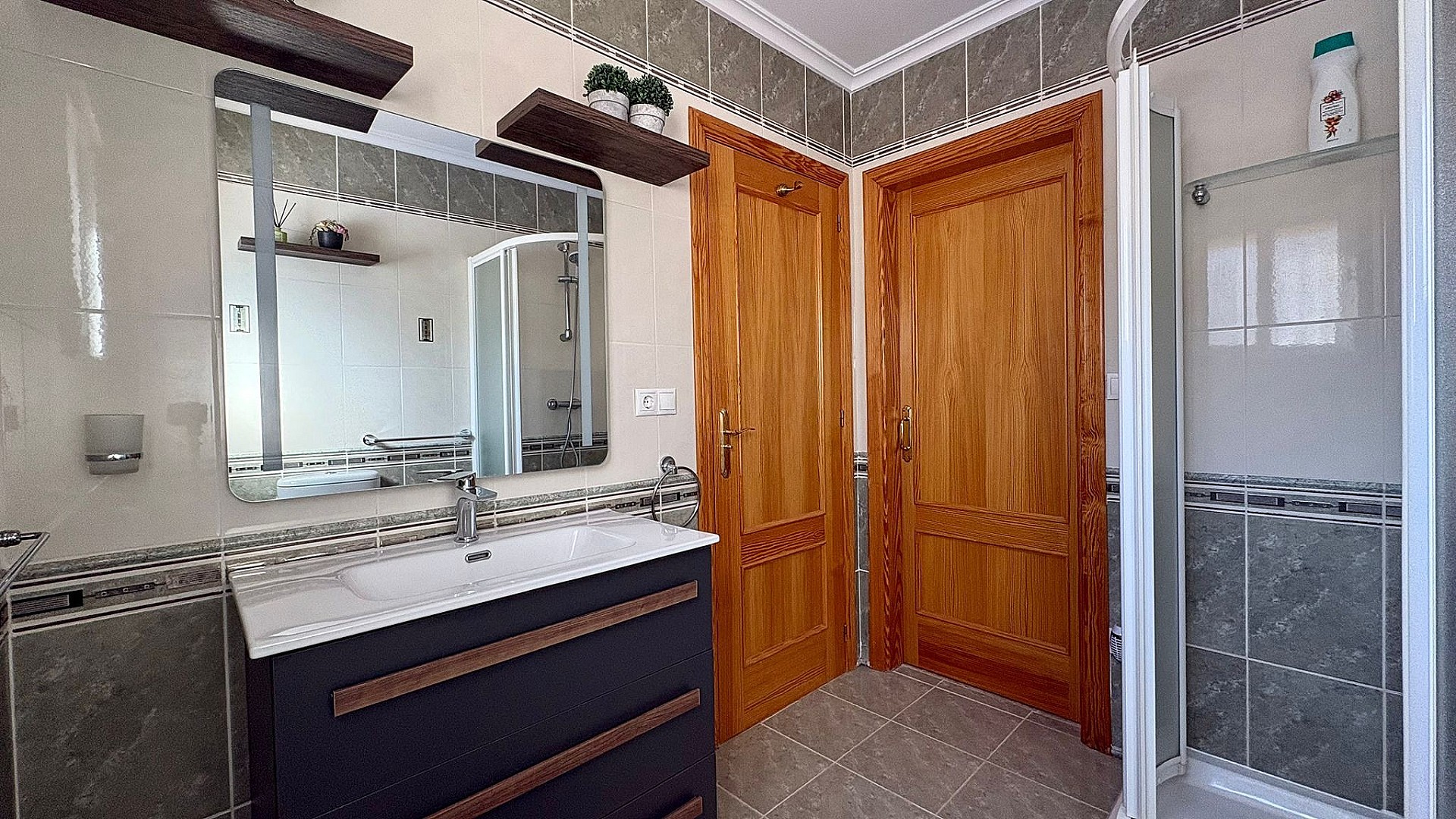 Resale - 4 Bedroom 3 Bathroom Villa in La Zarza -  - Murcia
