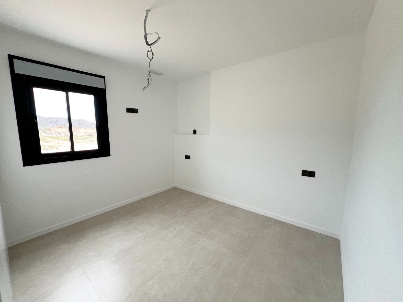 Resale - 3 Bedroom 3 Bathroom Villa in Aspe -  - Alicante
