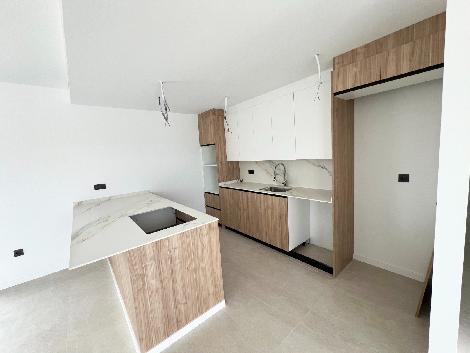 Resale - 3 Bedroom 3 Bathroom Villa in Aspe -  - Alicante