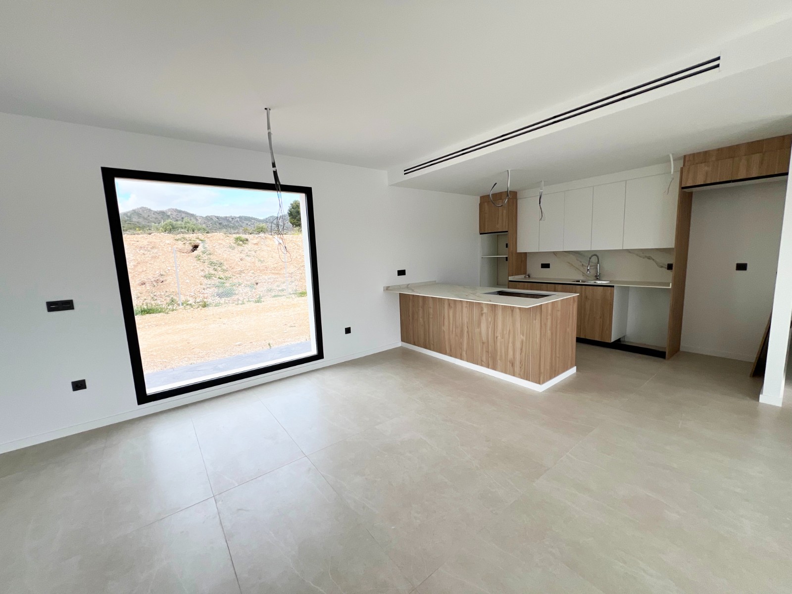 Resale - 3 Bedroom 3 Bathroom Villa in Aspe -  - Alicante