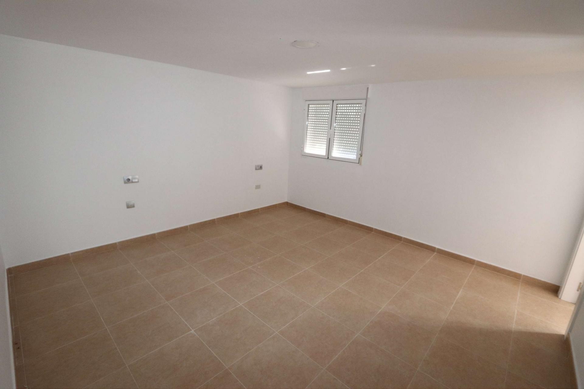 Resale - 11 Bedroom 12 Bathroom Commercial in Fortuna -  - Murcia