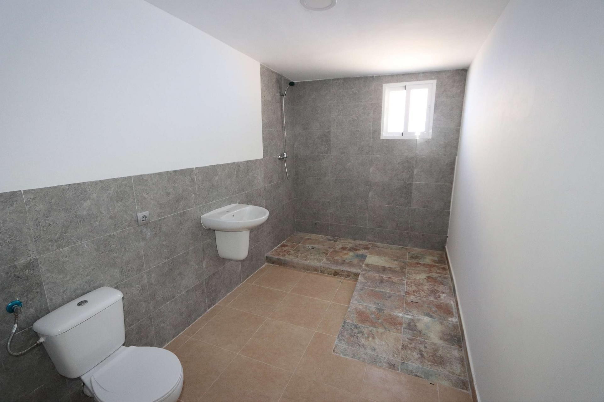 Resale - 11 Bedroom 12 Bathroom Commercial in Fortuna -  - Murcia