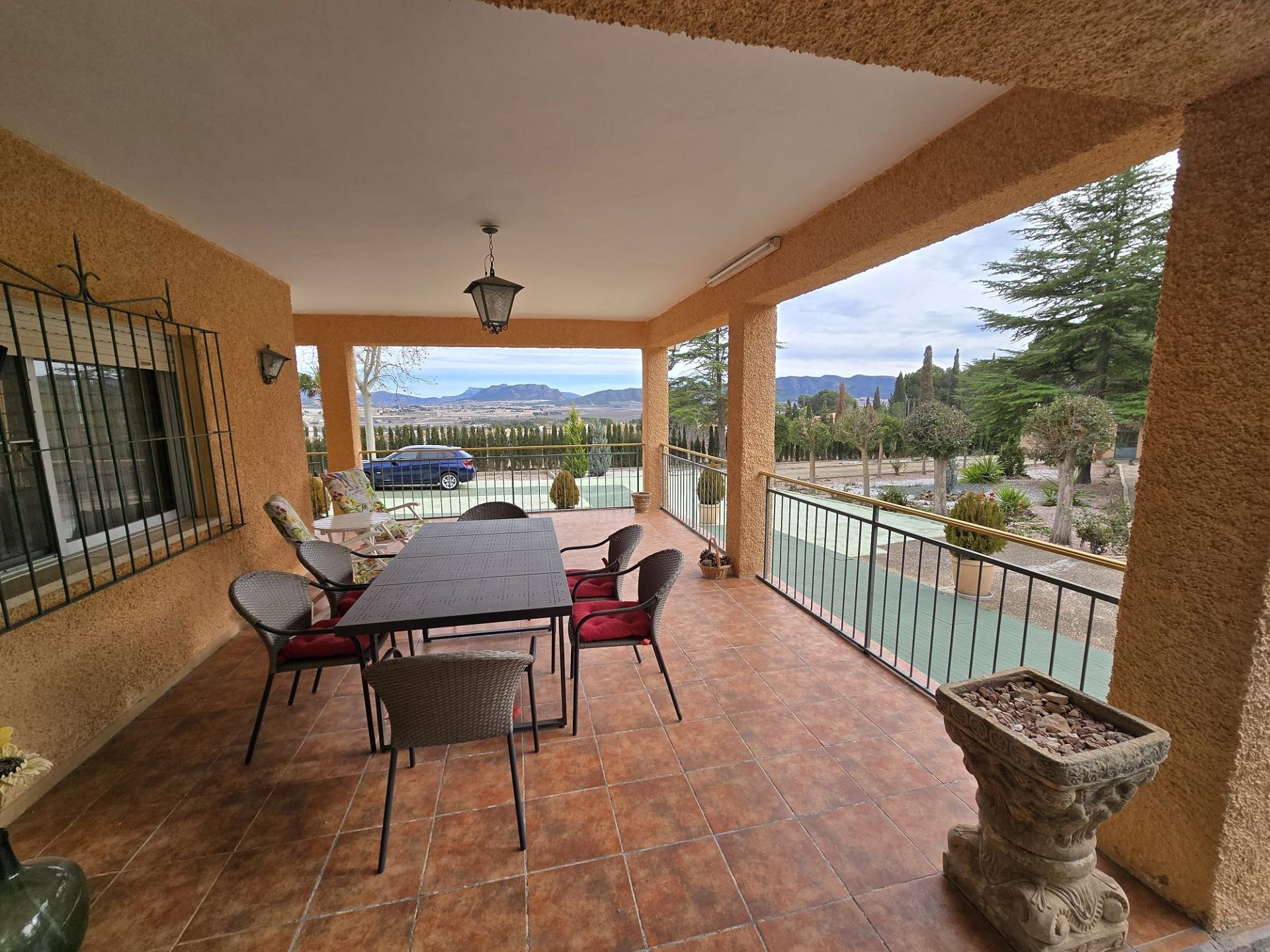 Resale - 4 Bedroom 4 Bathroom Country house in Salinas -  - Alicante