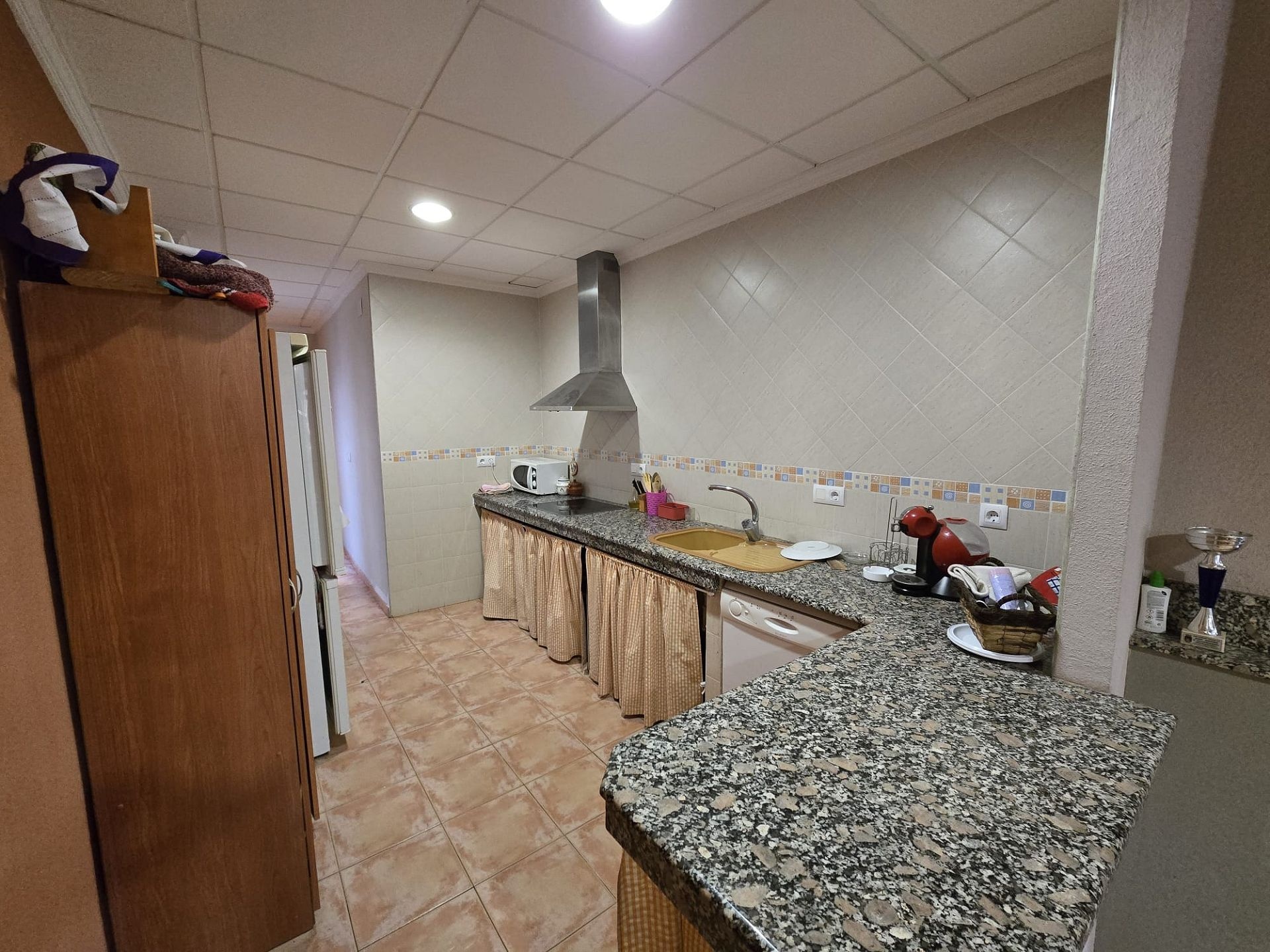Resale - 6 Bedroom 3 Bathroom Townhouse in Salinas -  - Alicante