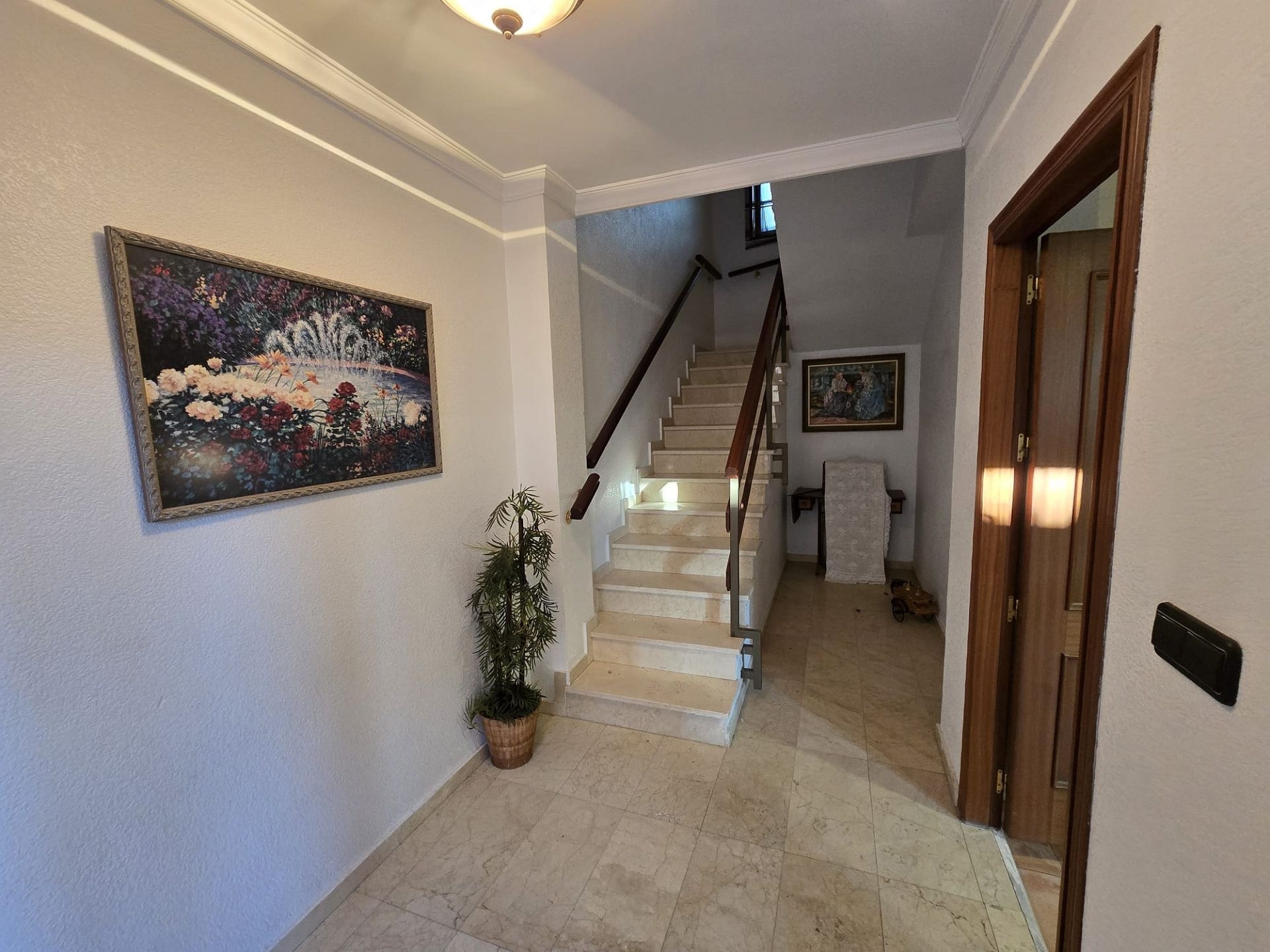 Resale - 6 Bedroom 3 Bathroom Townhouse in Salinas -  - Alicante