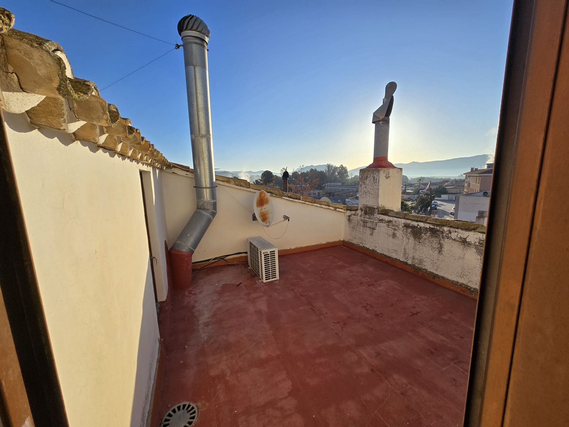 Resale - 6 Bedroom 3 Bathroom Townhouse in Salinas -  - Alicante