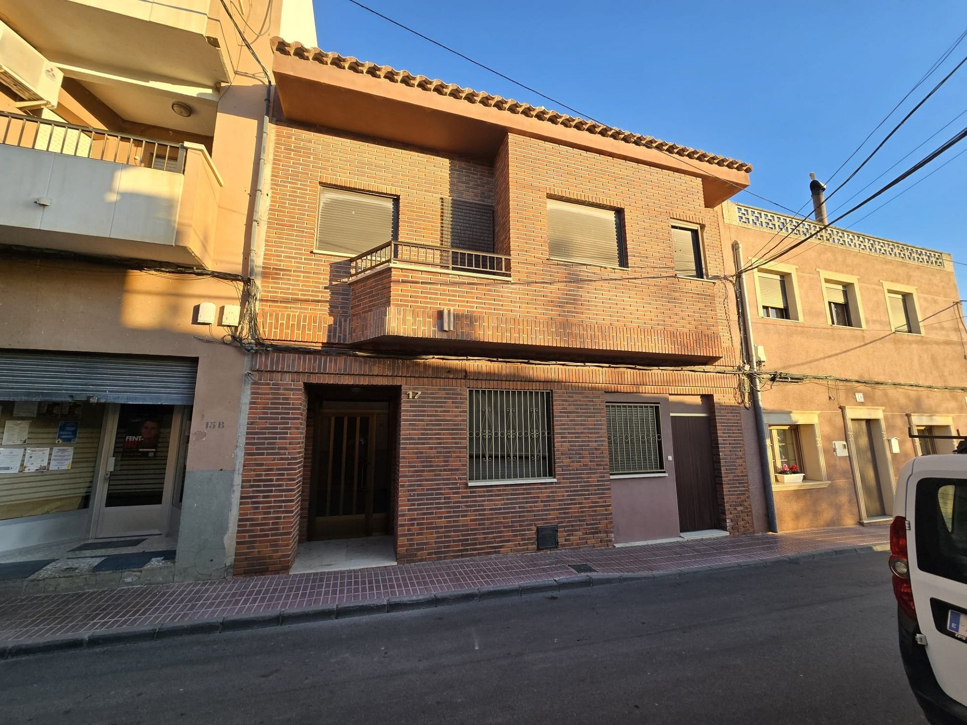 Resale - 6 Bedroom 3 Bathroom Townhouse in Salinas -  - Alicante