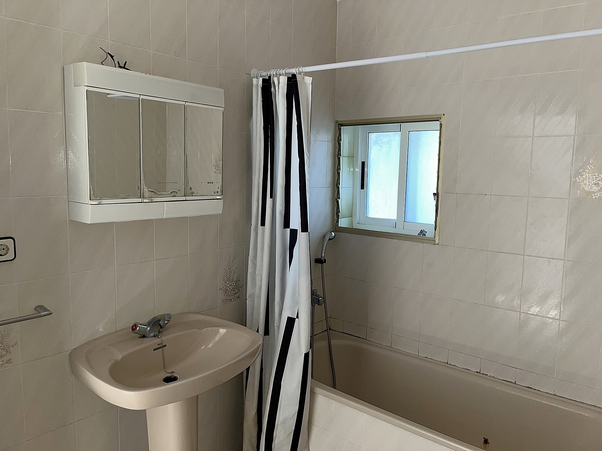Resale - 3 Bedroom 1 Bathroom Villa in Macisvenda -  - Murcia