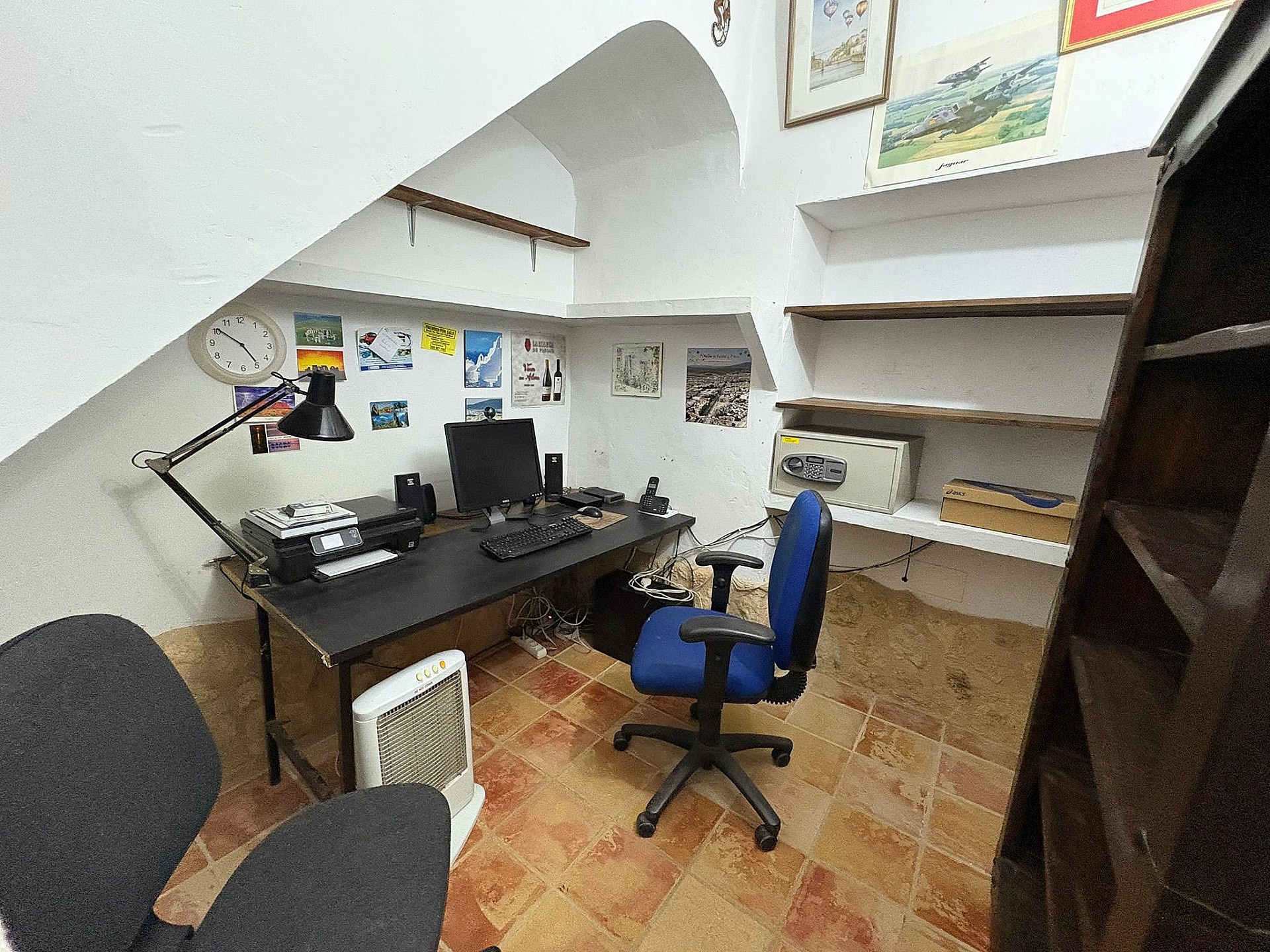 Resale - 6 Bedroom 2 Bathroom Semi-detached in Pinoso -  - Alicante