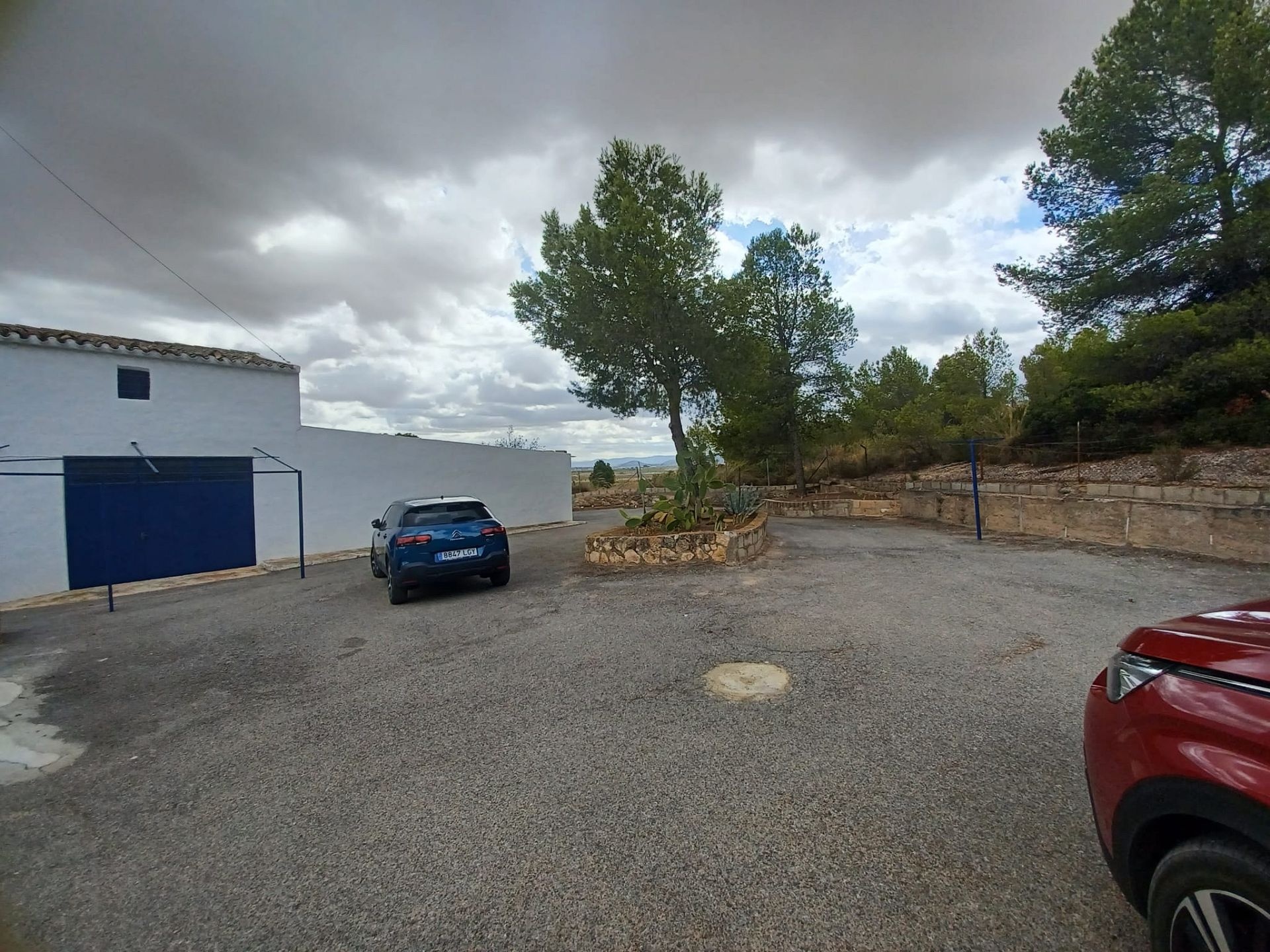 Resale - 3 Bedroom 1 Bathroom Country house in Yecla -  - Murcia