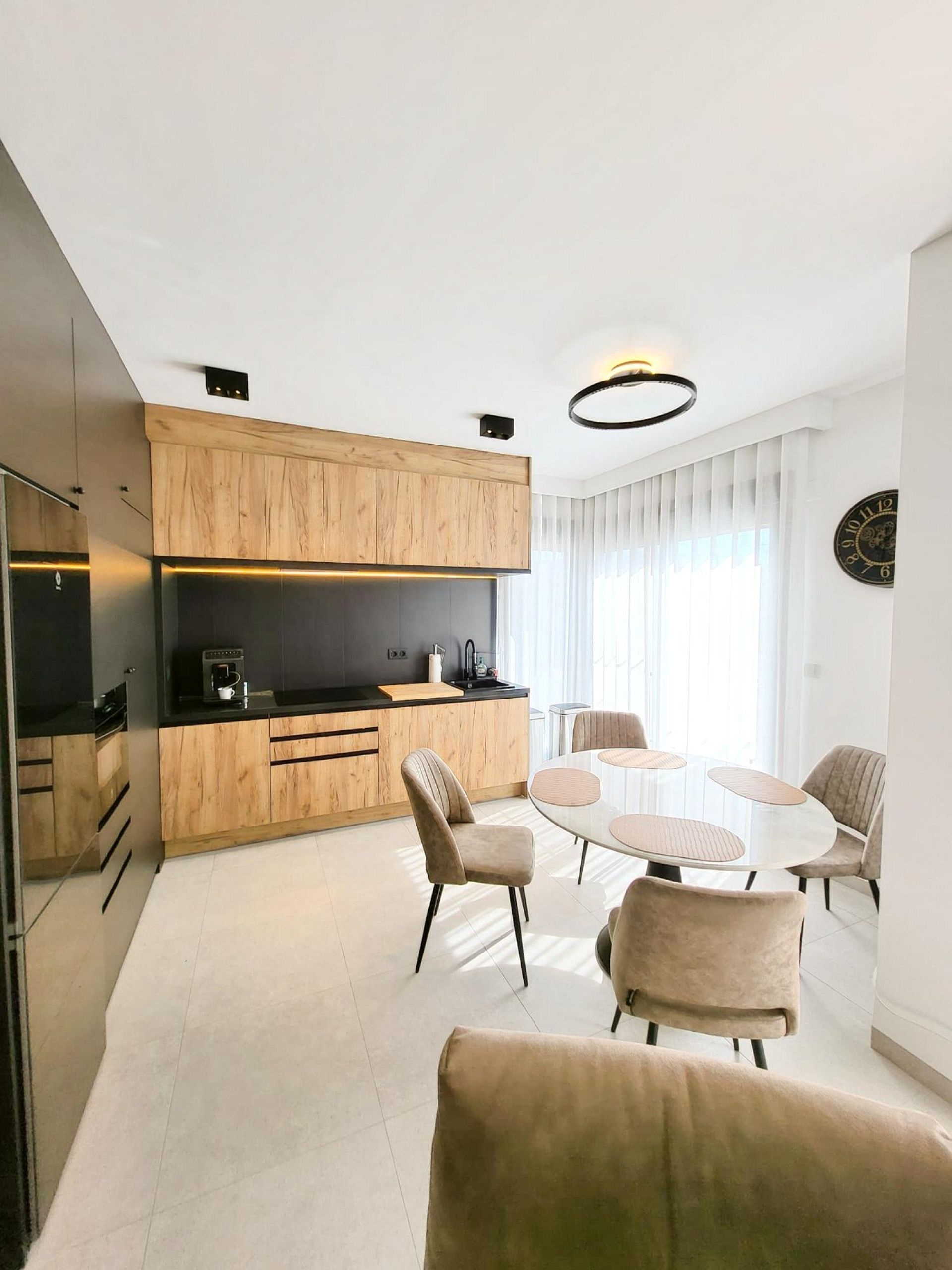 Resale - 2 Bedroom 2 Bathroom Apartment in San Miguel de Salinas -  - Alicante