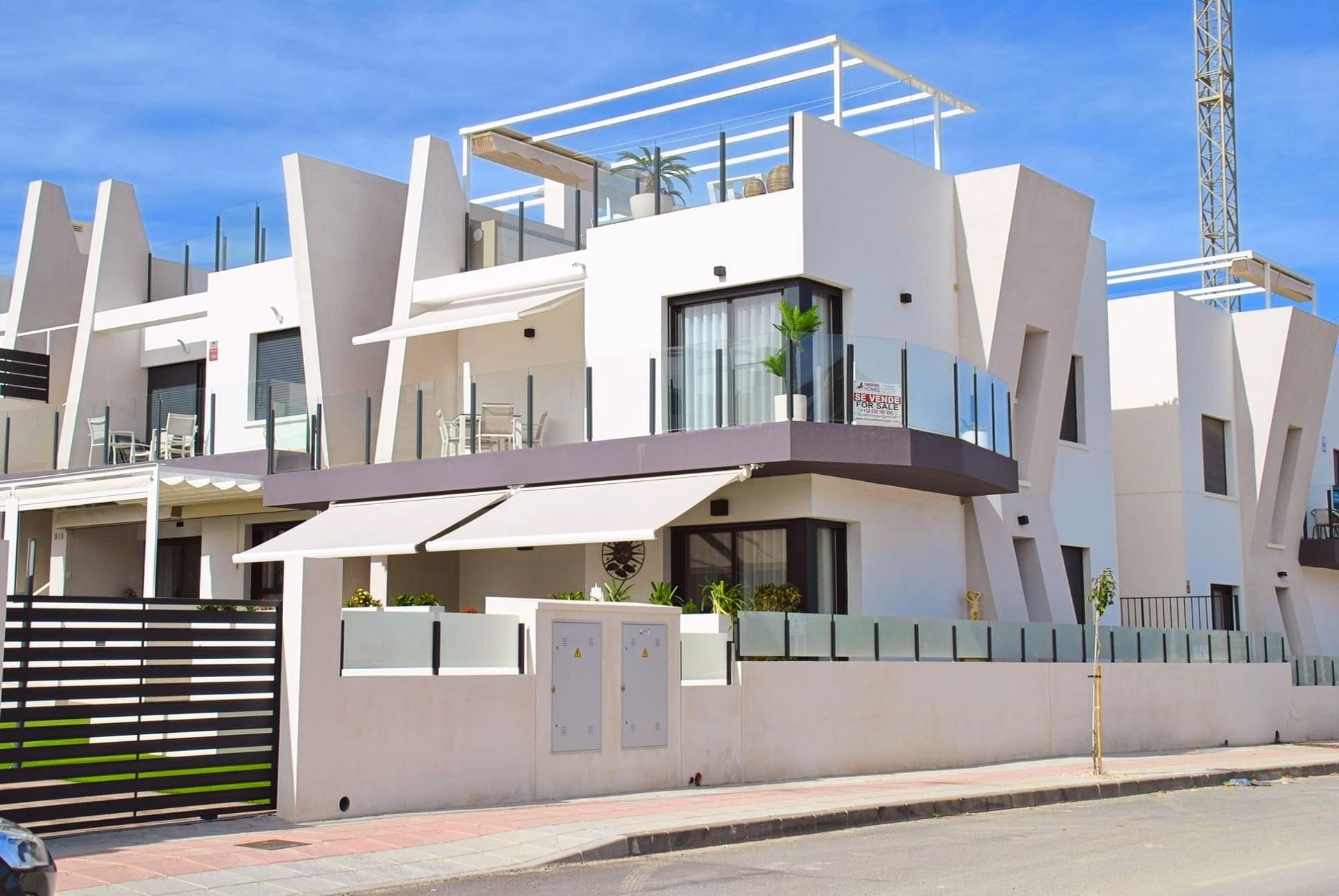 Resale - 2 Bedroom 2 Bathroom Apartment in San Miguel de Salinas -  - Alicante