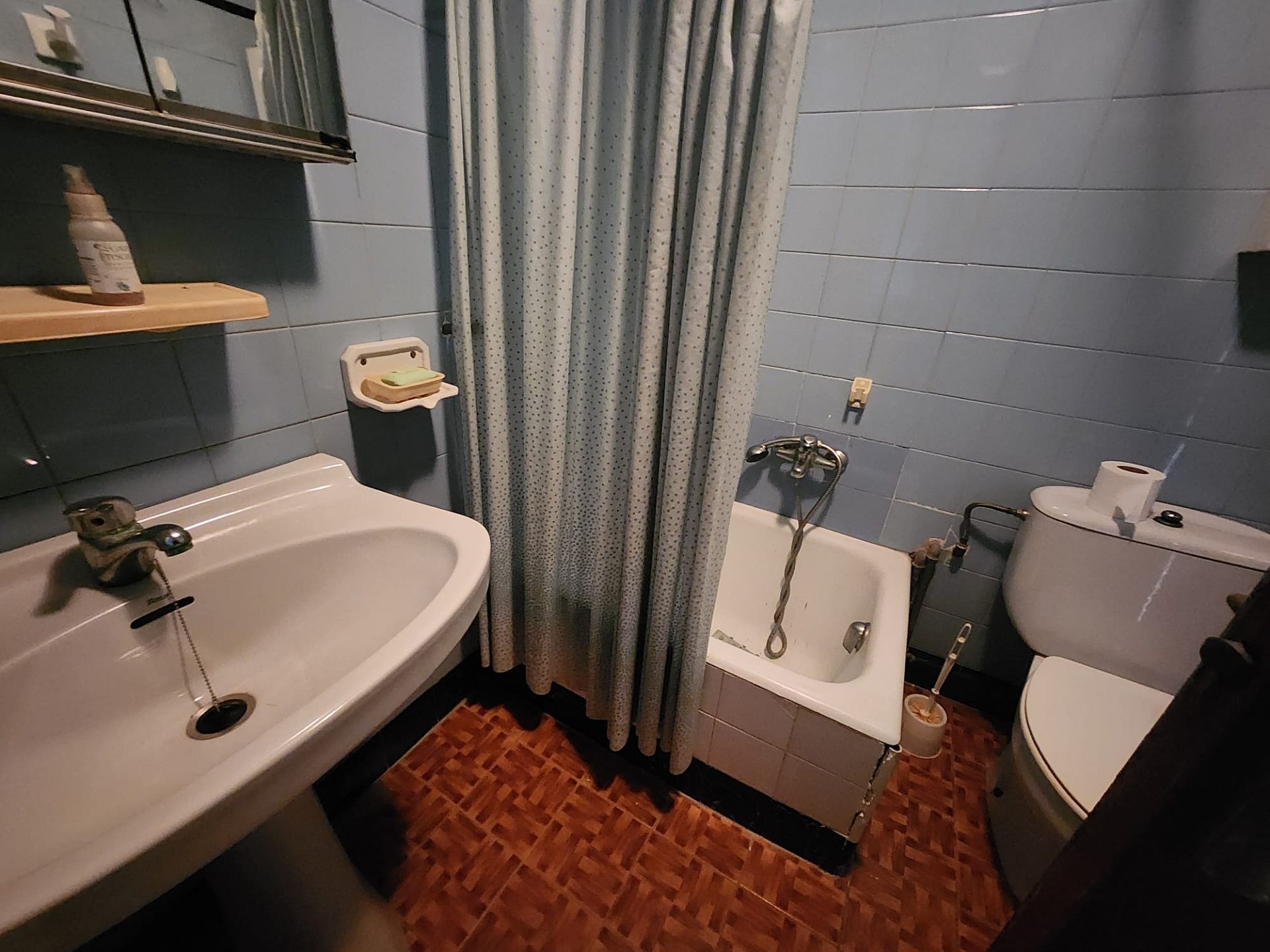 Resale - 3 Bedroom 3 Bathroom Townhouse in Sax -  - Alicante