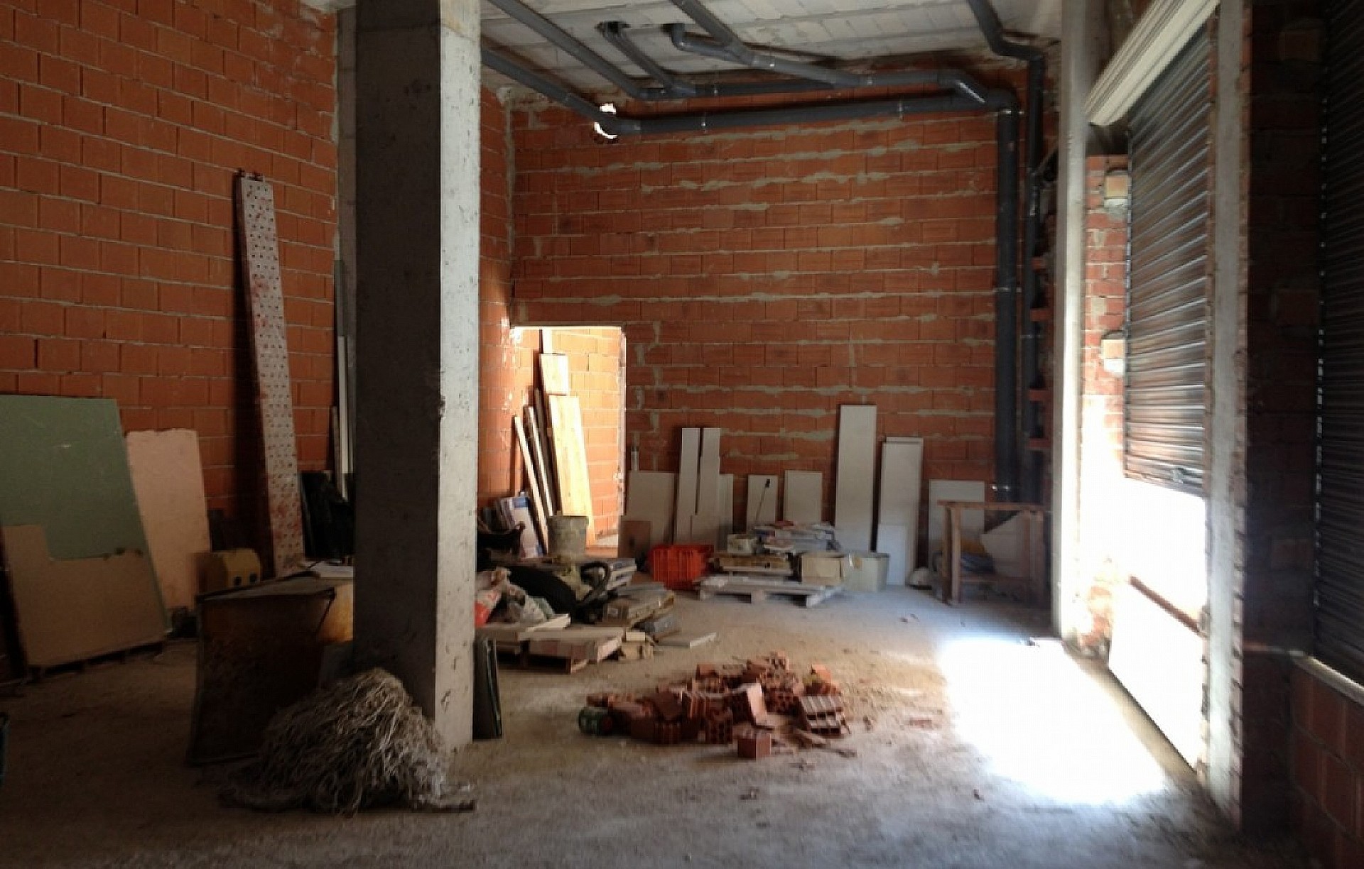 Resale - Commercial in Los Montesinos -  - Alicante