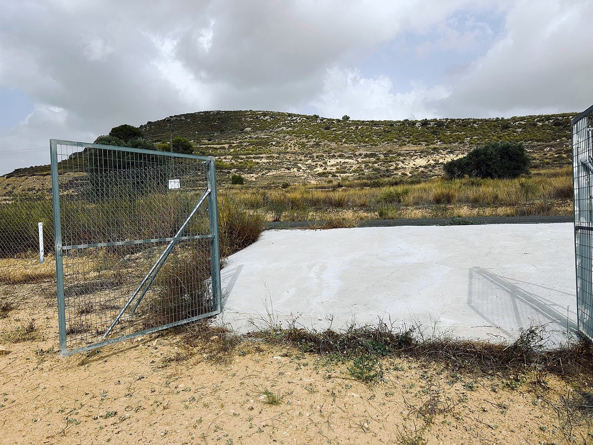 Resale - Land in Torre Del Rico -  - Murcia