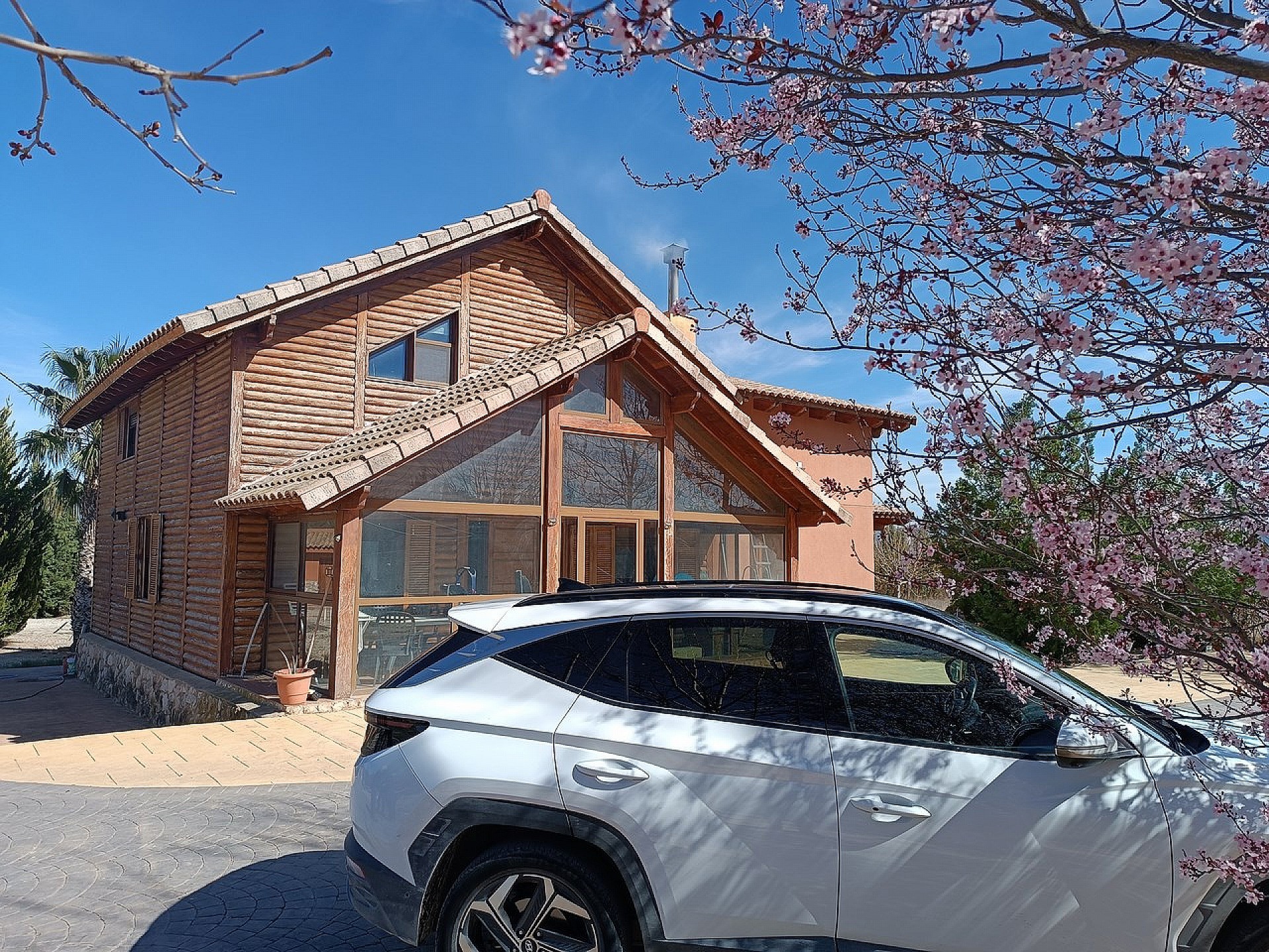 Resale - 7 Bedroom 4 Bathroom Wooden House in Yecla -  - Murcia