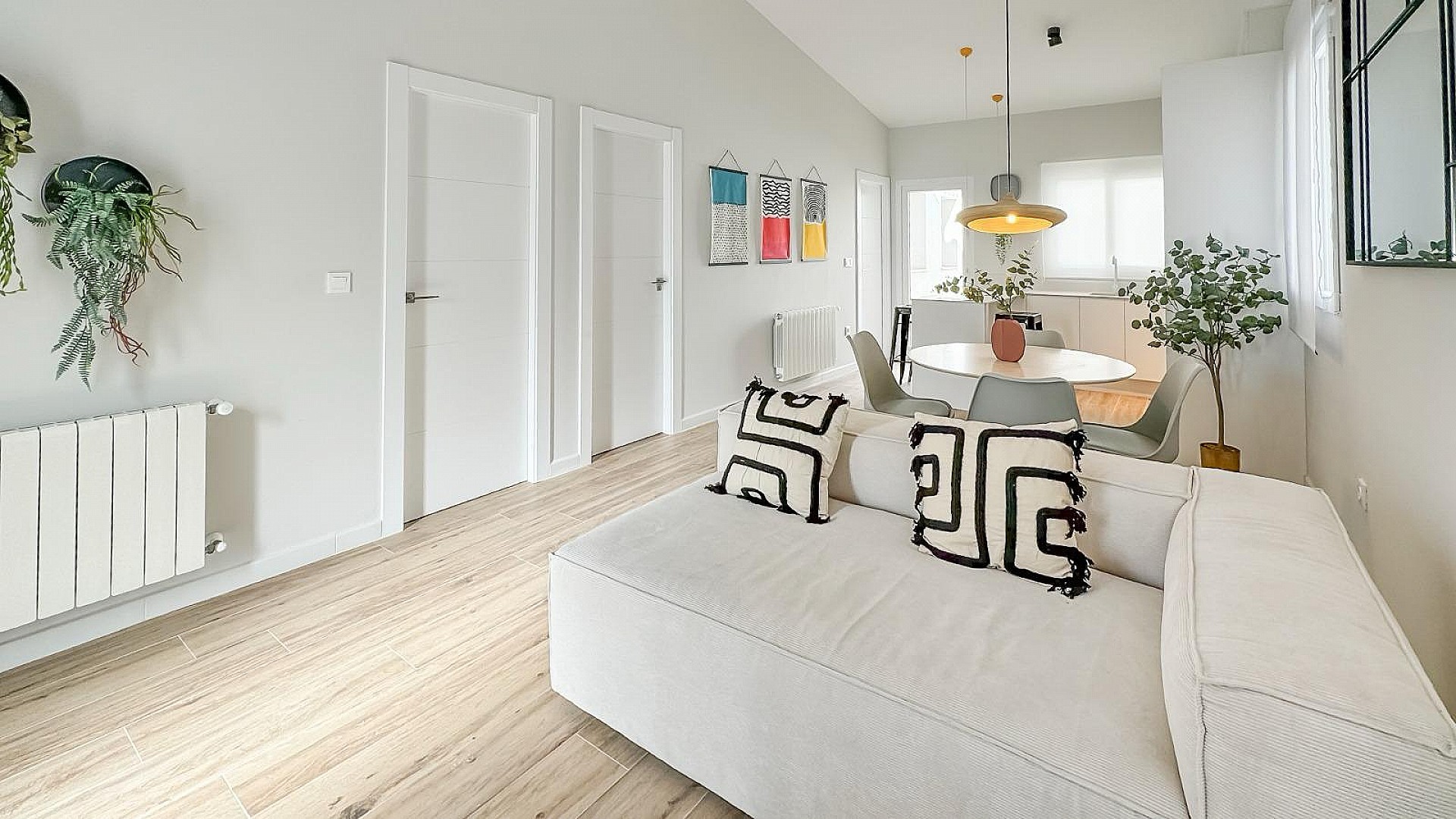 Resale - 5 Bedroom 3 Bathroom Villa in Pinoso - , Pinoso, Alicante, Spain - Alicante