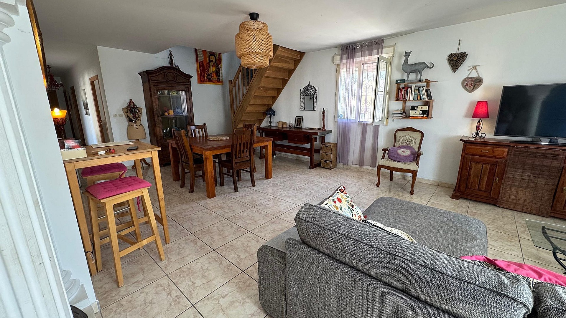 Resale - 6 Bedroom 3 Bathroom Villa in Albatera -  - Alicante