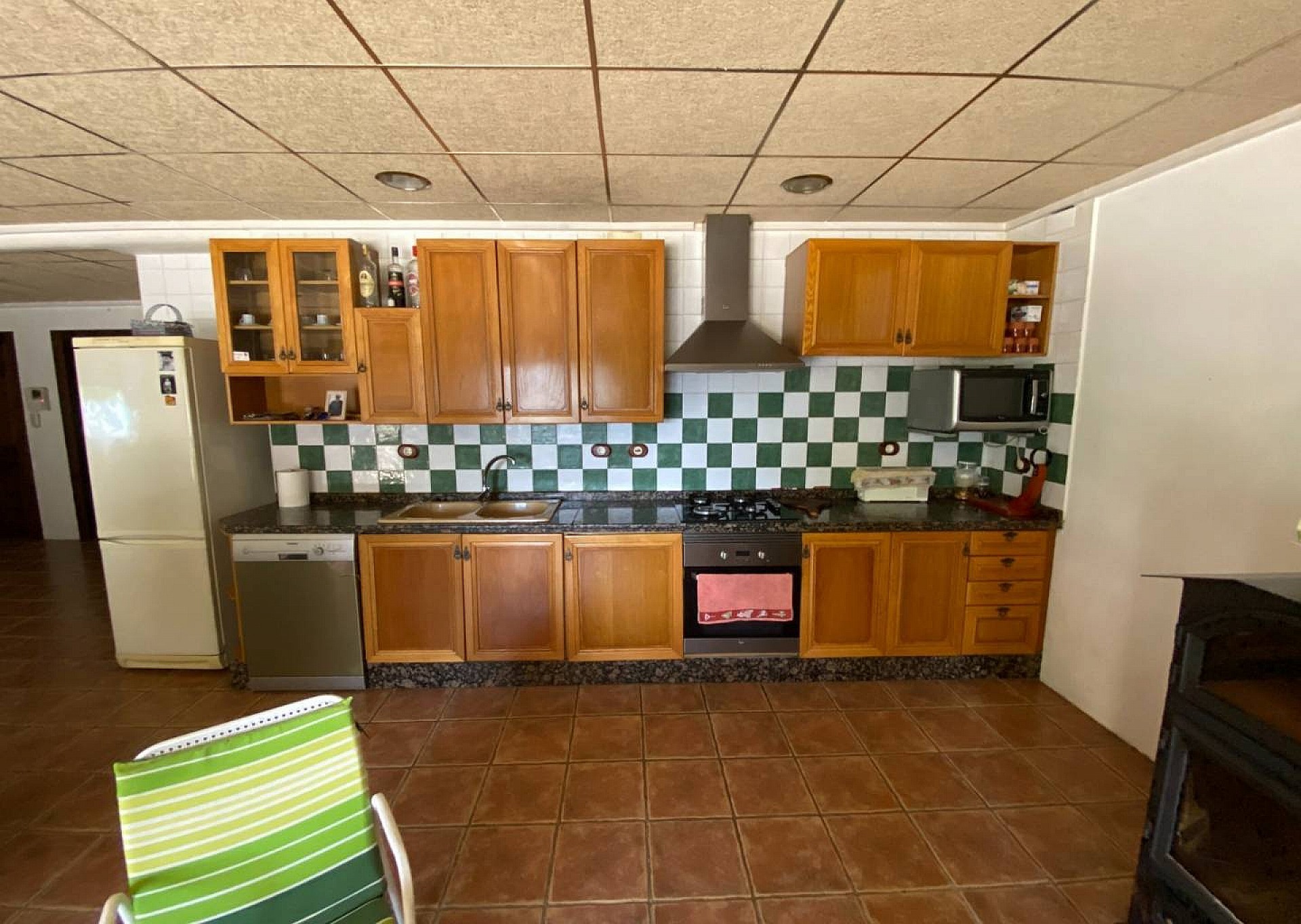 Resale - 5 Bedroom 3 Bathroom Villa in Villena -  - Alicante