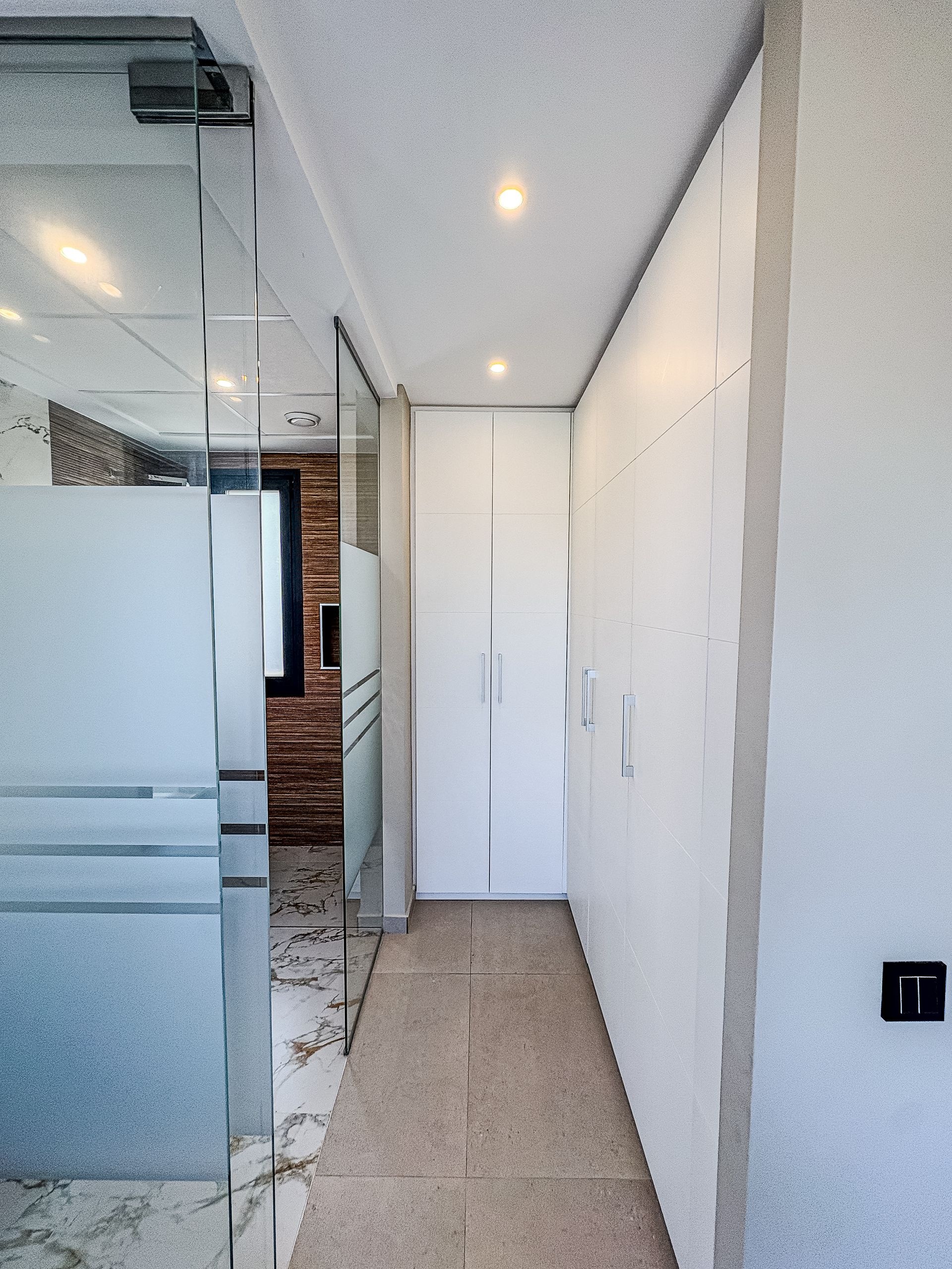 Resale - 5 Bedroom 4 Bathroom Villa in Algorfa -  - Alicante